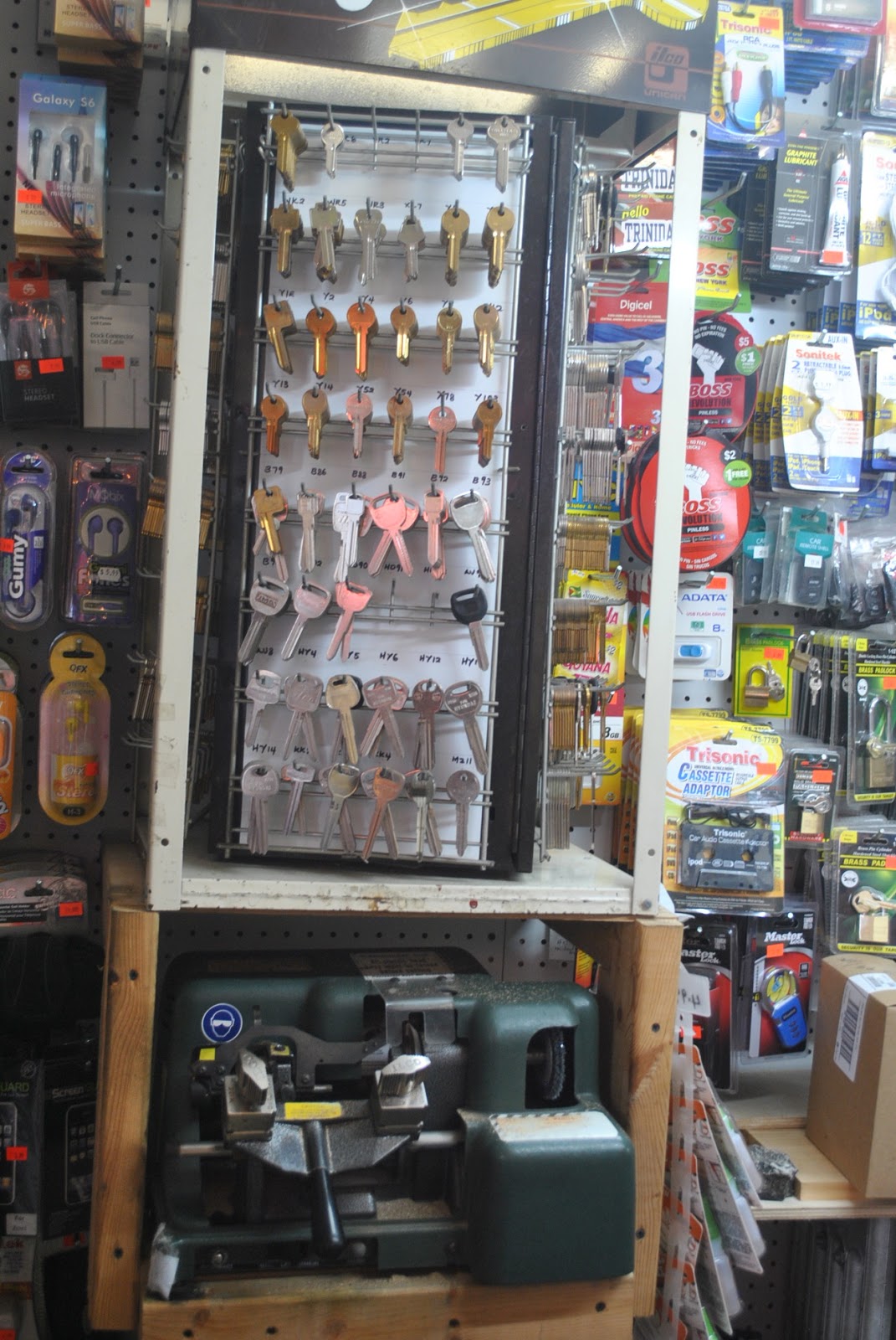 Photo of HSH HARDWARE STORE in Jamaica queens City, New York, United States - 8 Picture of Point of interest, Establishment, Store, Hardware store