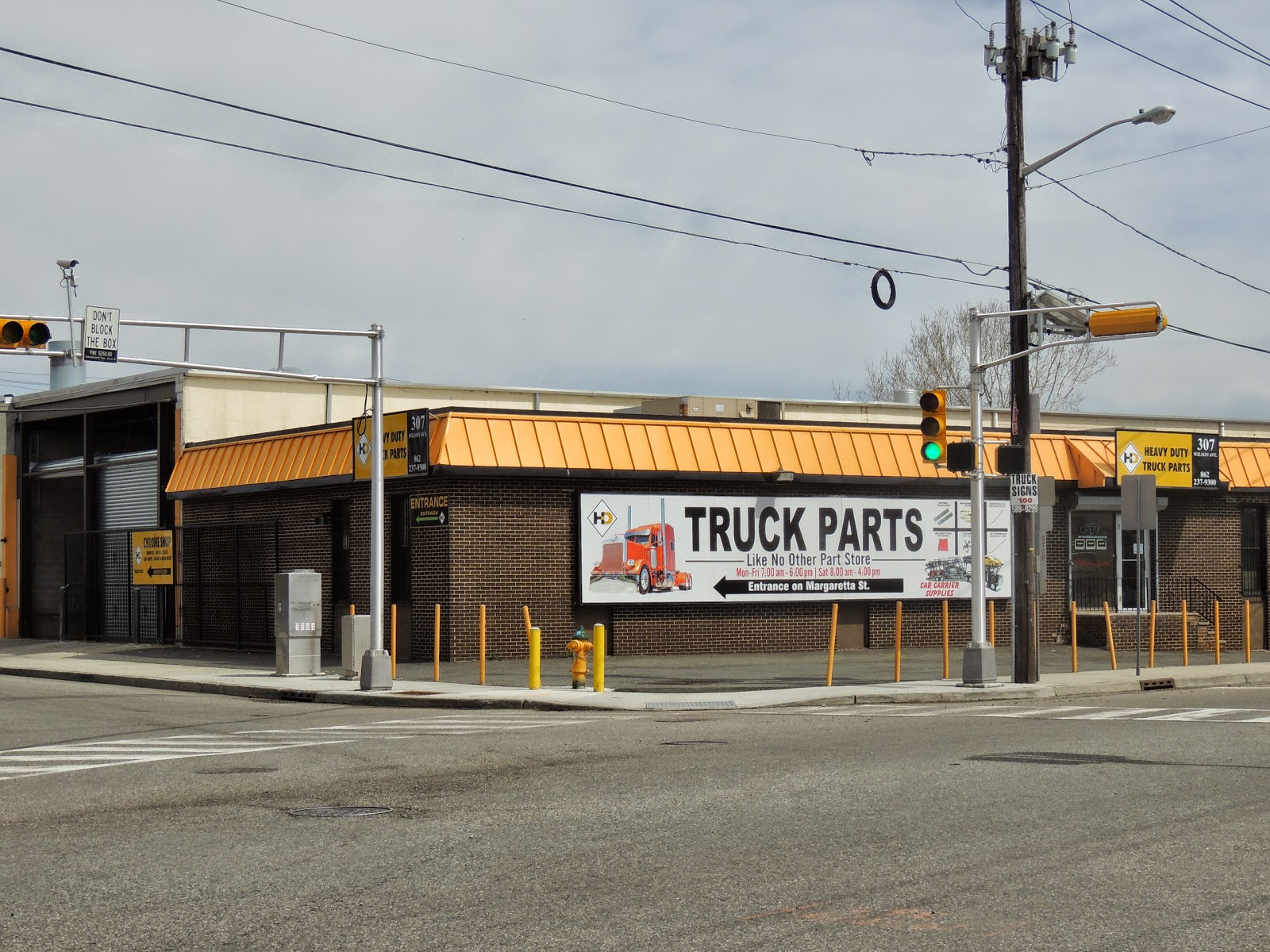 Photo of HEAVY DUTY TRUCK PARTS LLC in Newark City, New Jersey, United States - 10 Picture of Point of interest, Establishment, Store