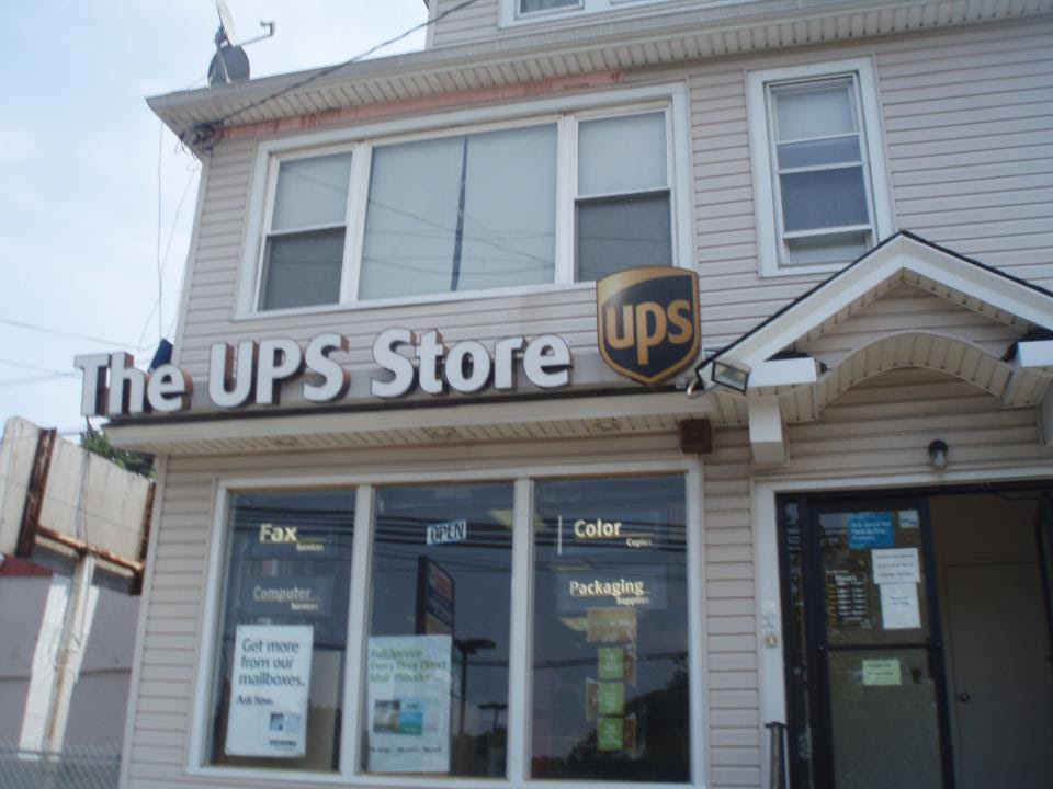 Photo of The UPS Store in Staten Island City, New York, United States - 1 Picture of Point of interest, Establishment, Finance, Store