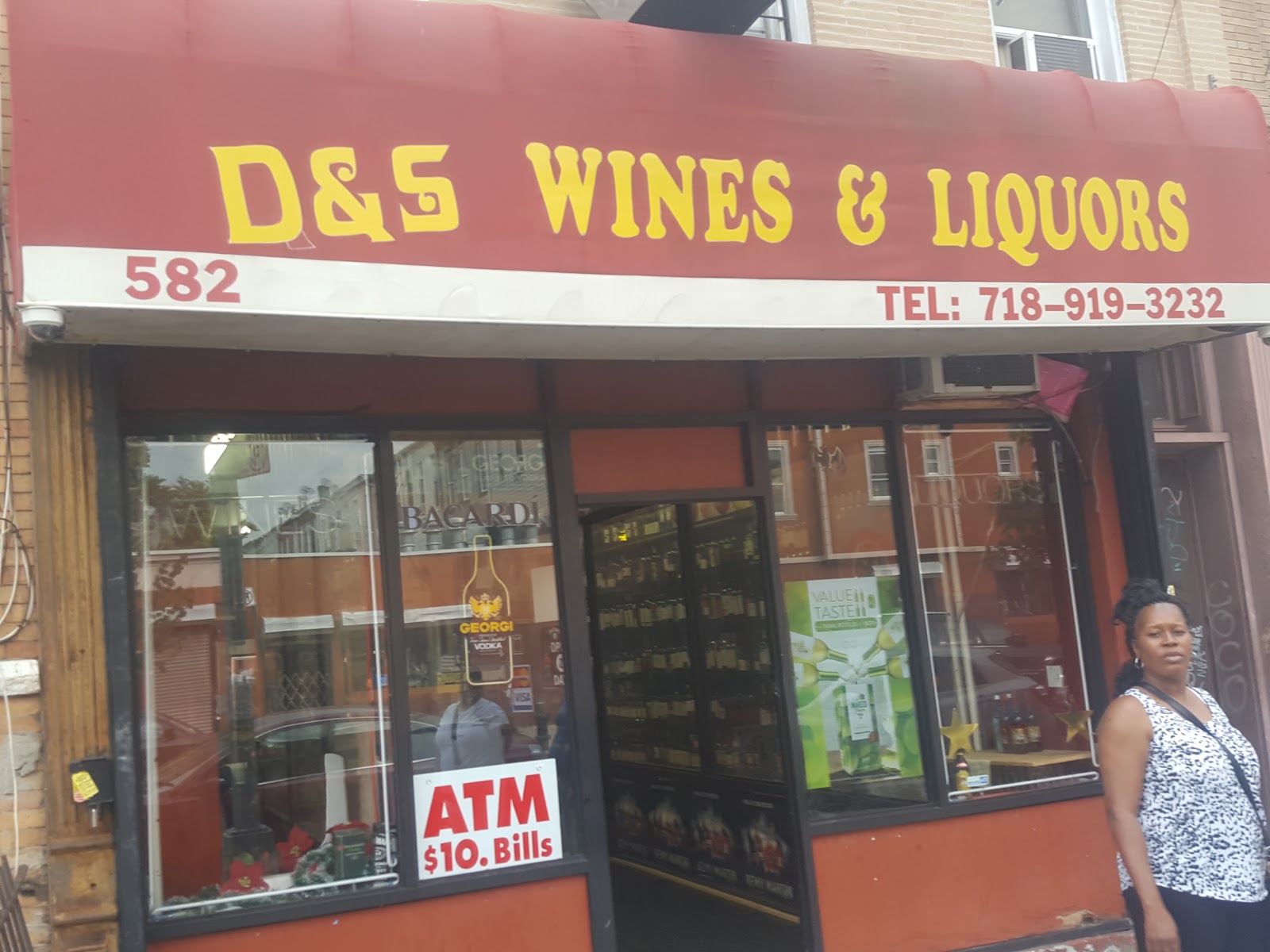 Photo of D & S in Kings County City, New York, United States - 1 Picture of Point of interest, Establishment, Store, Liquor store