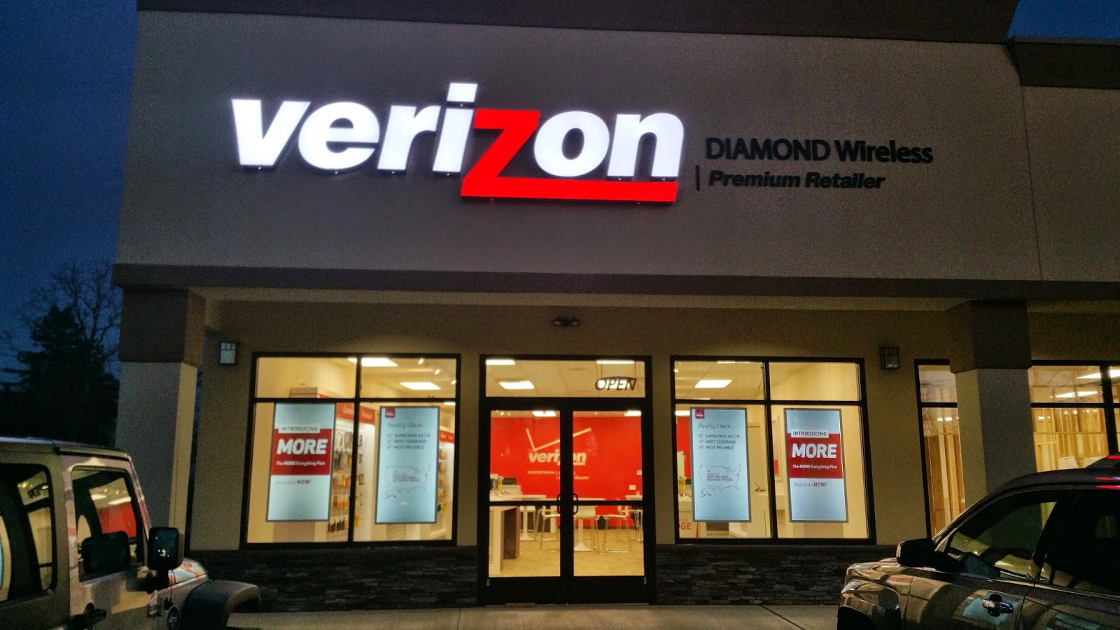 Photo of Verizon Wireless Premium Retailer in South Amboy City, New Jersey, United States - 3 Picture of Point of interest, Establishment, Store