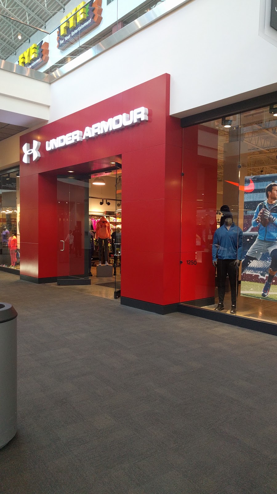 Photo of Under Armour Factory House in Elizabeth City, New Jersey, United States - 1 Picture of Point of interest, Establishment, Store, Clothing store, Shoe store