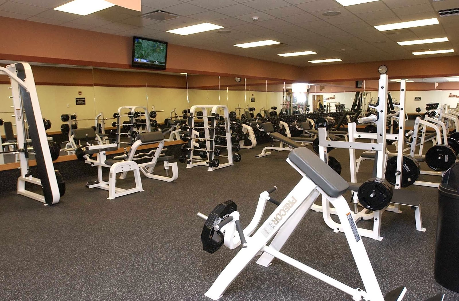 Photo of Healthtrax Fitness & Wellness in Garden City, New York, United States - 2 Picture of Point of interest, Establishment, Health, Gym