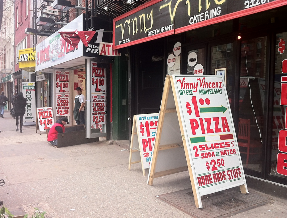 Photo of Vinny Vincenz Pizza in New York City, New York, United States - 5 Picture of Restaurant, Food, Point of interest, Establishment, Meal takeaway, Meal delivery, Bar