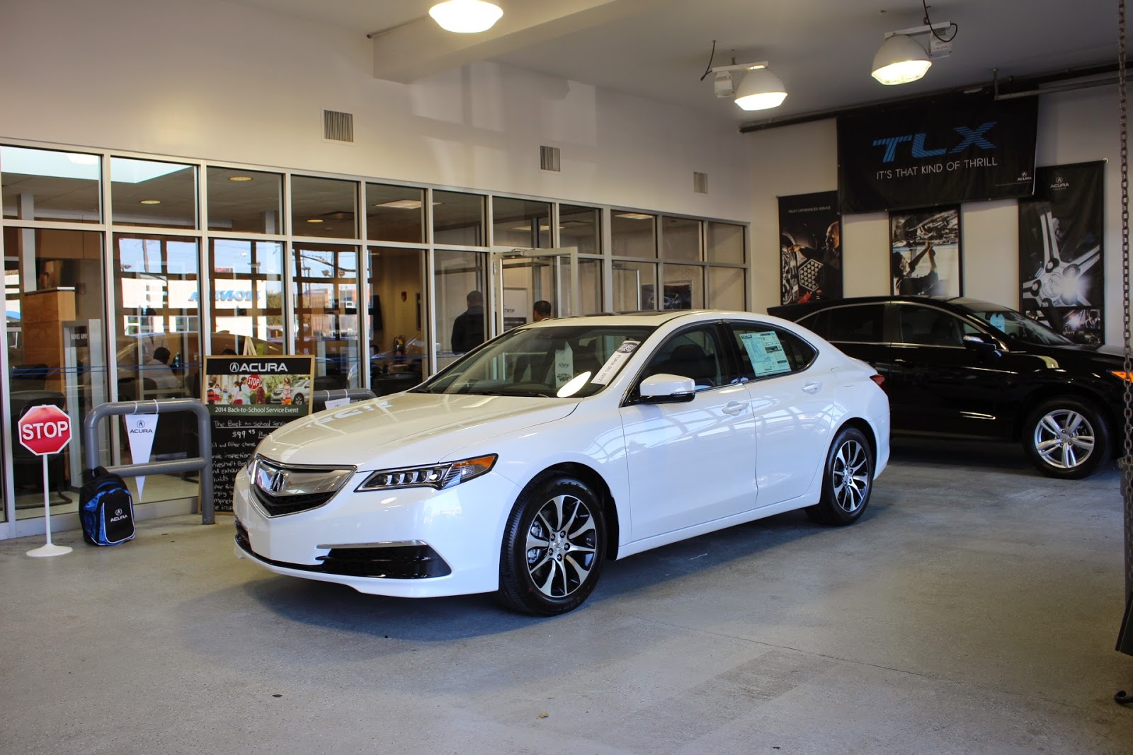 Photo of Paragon Acura in Woodside City, New York, United States - 8 Picture of Point of interest, Establishment, Car dealer, Store, Car repair