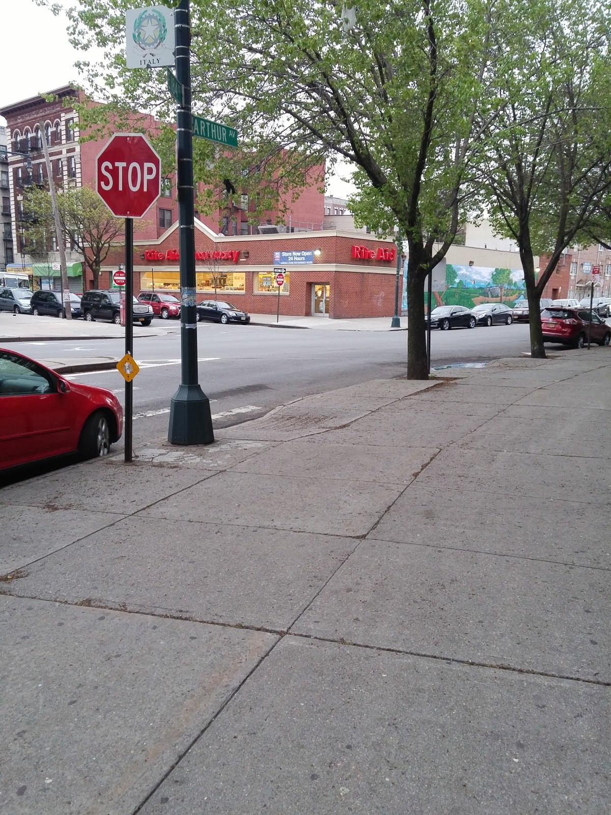 Photo of Rite Aid Pharmacy in Bronx City, New York, United States - 1 Picture of Food, Point of interest, Establishment, Store, Health, Convenience store, Pharmacy