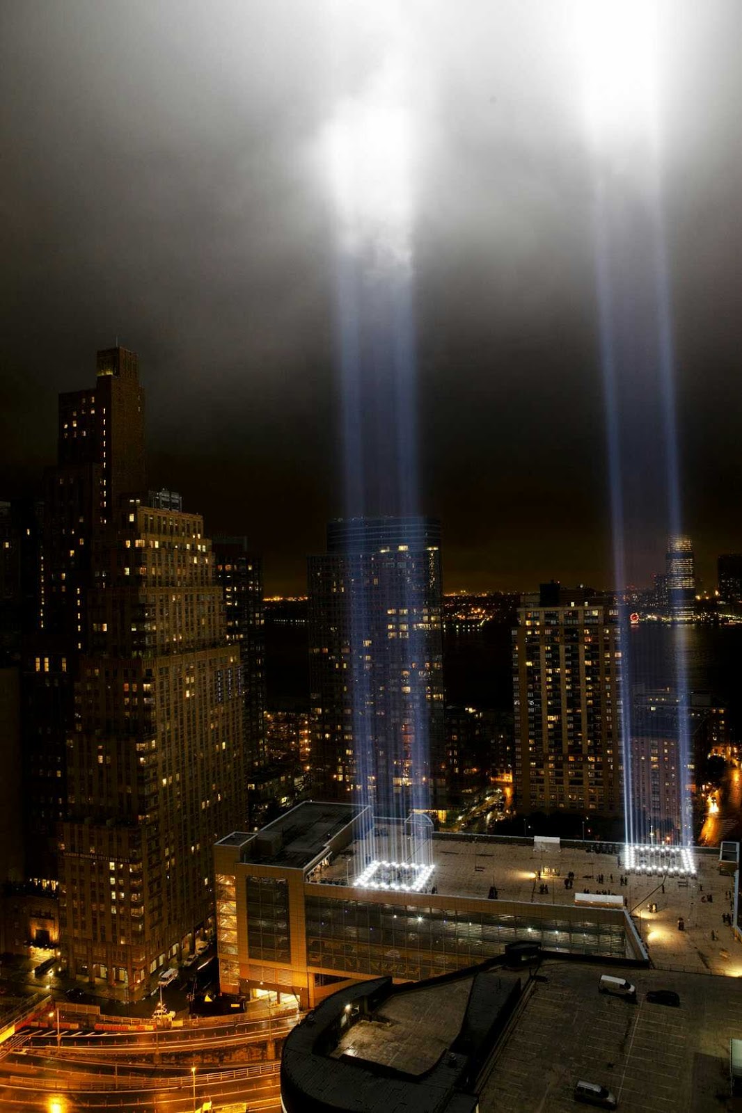 Photo of 9/11 Tribute In Light in New York City, New York, United States - 8 Picture of Point of interest, Establishment