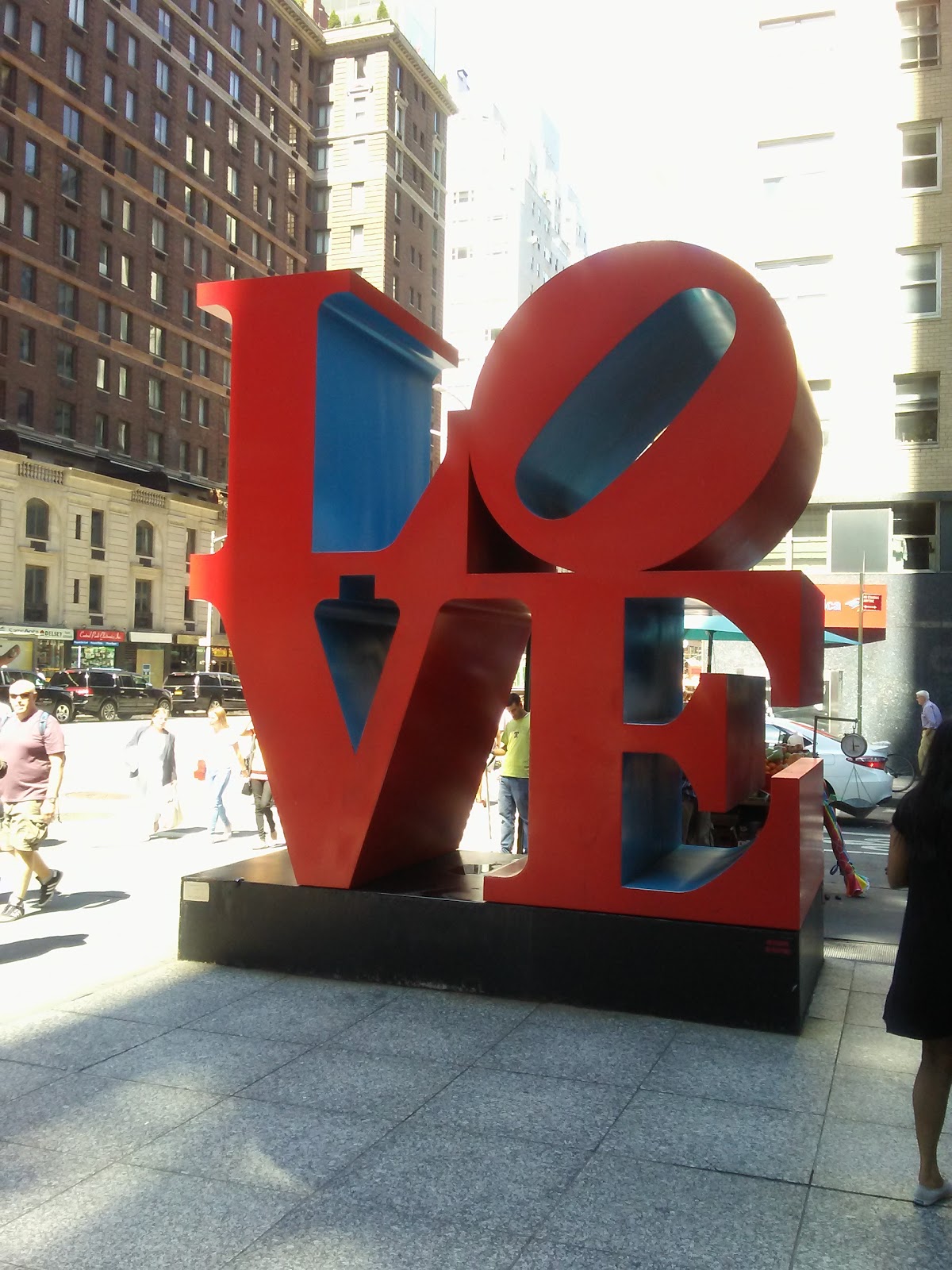 Photo of LOVE sign in New York City, New York, United States - 2 Picture of Point of interest, Establishment