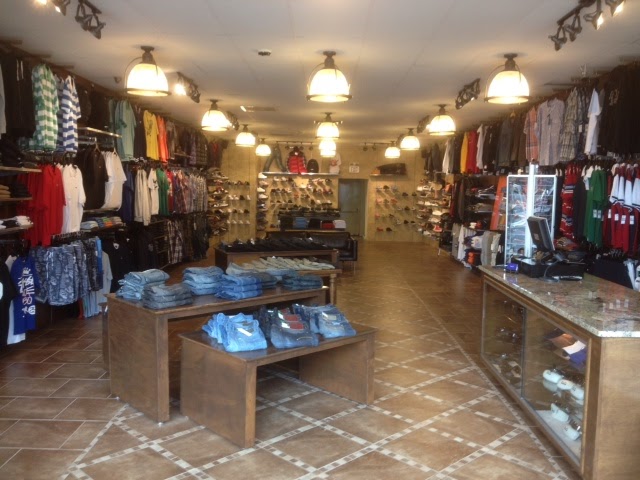 Photo of 1 of 1 in Union City, New Jersey, United States - 2 Picture of Point of interest, Establishment, Store, Clothing store
