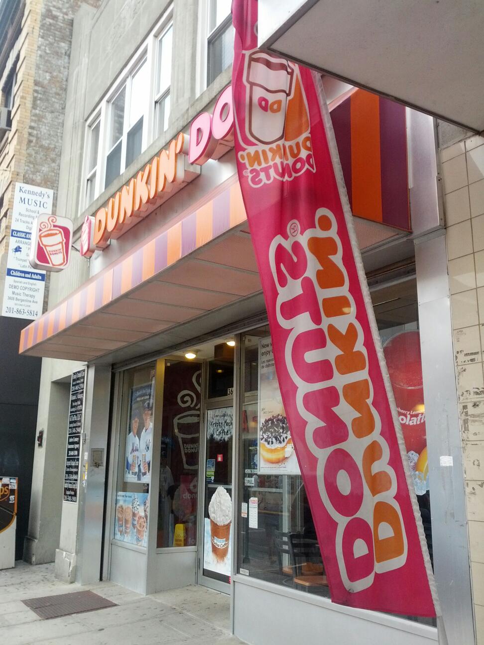 Photo of Dunkin' Donuts in Union City, New Jersey, United States - 1 Picture of Restaurant, Food, Point of interest, Establishment, Store, Cafe, Bar, Bakery