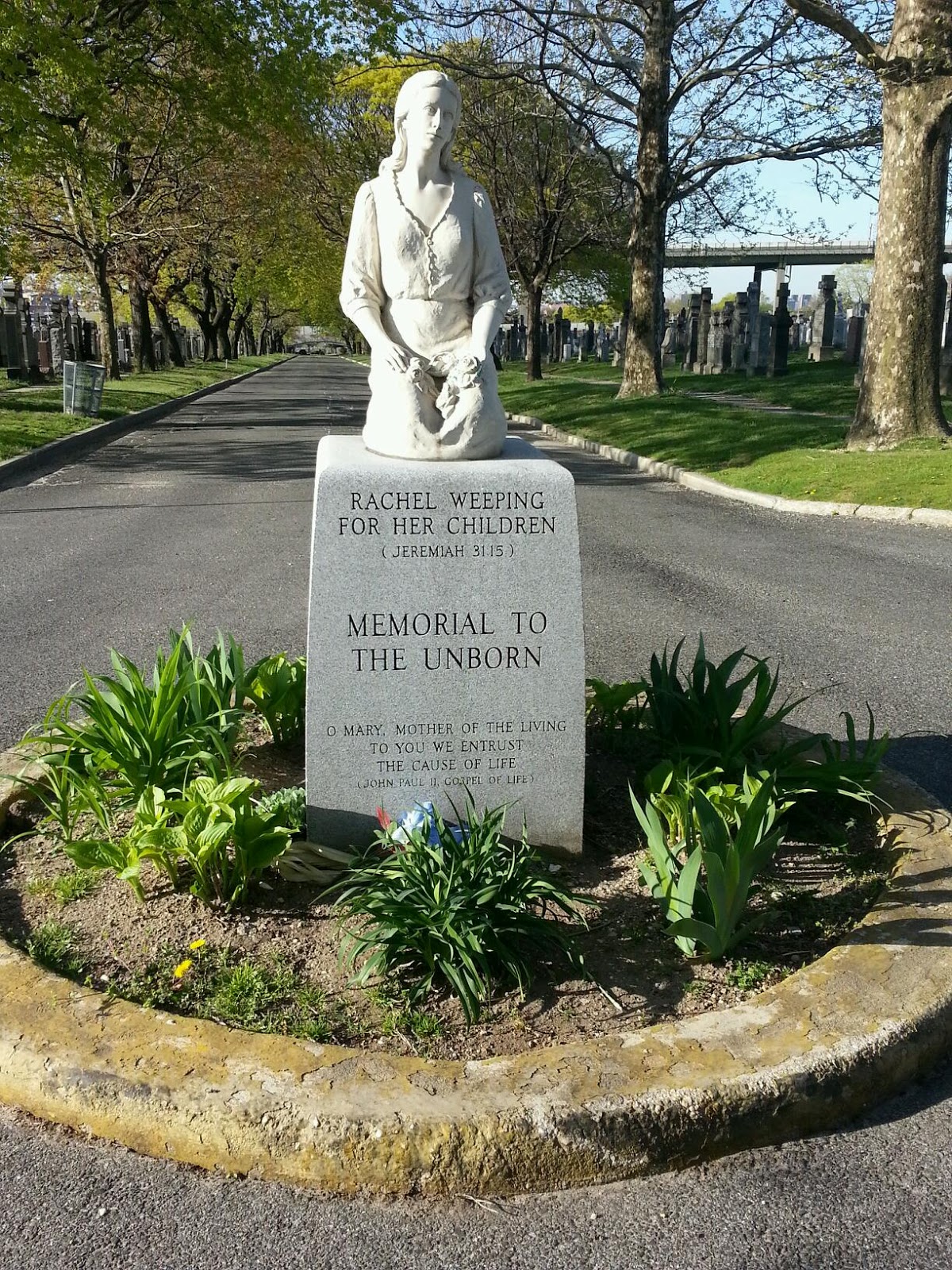 Photo of New Calvary Cemetery in Woodside City, New York, United States - 8 Picture of Point of interest, Establishment, Cemetery