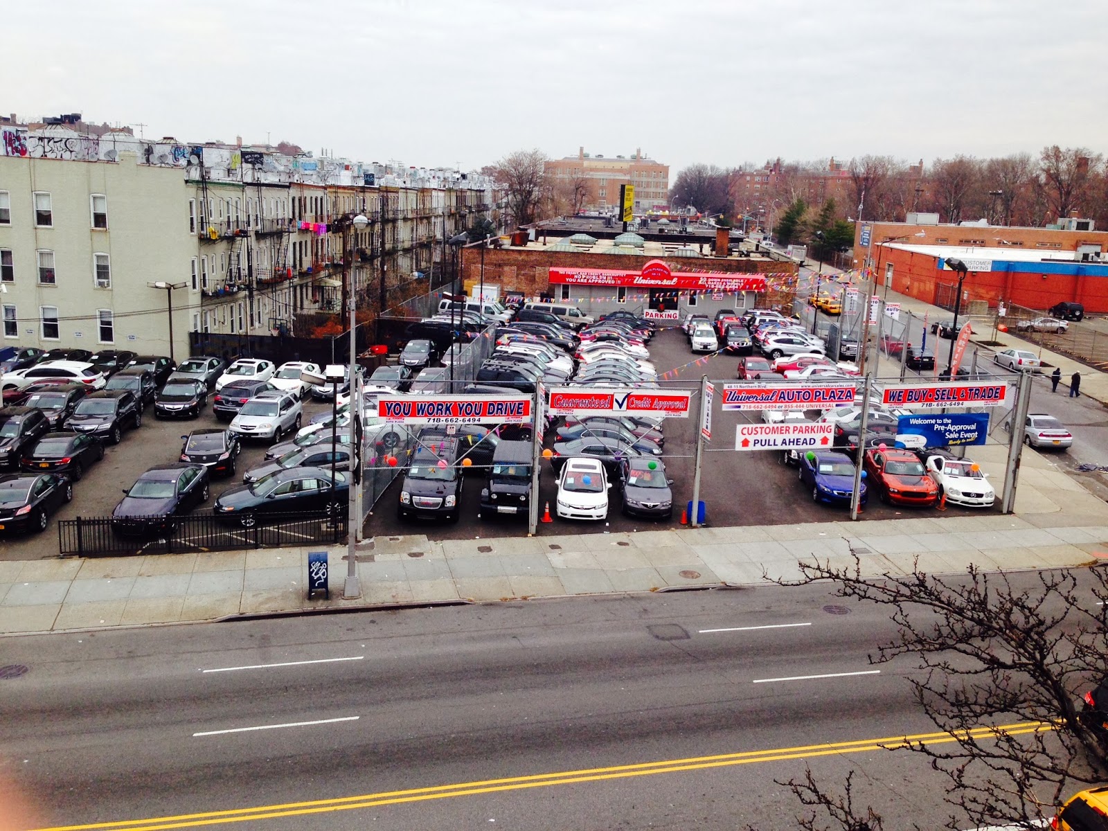 Photo of Universal Auto Plaza Inc in Long Island City, New York, United States - 2 Picture of Point of interest, Establishment, Car dealer, Store