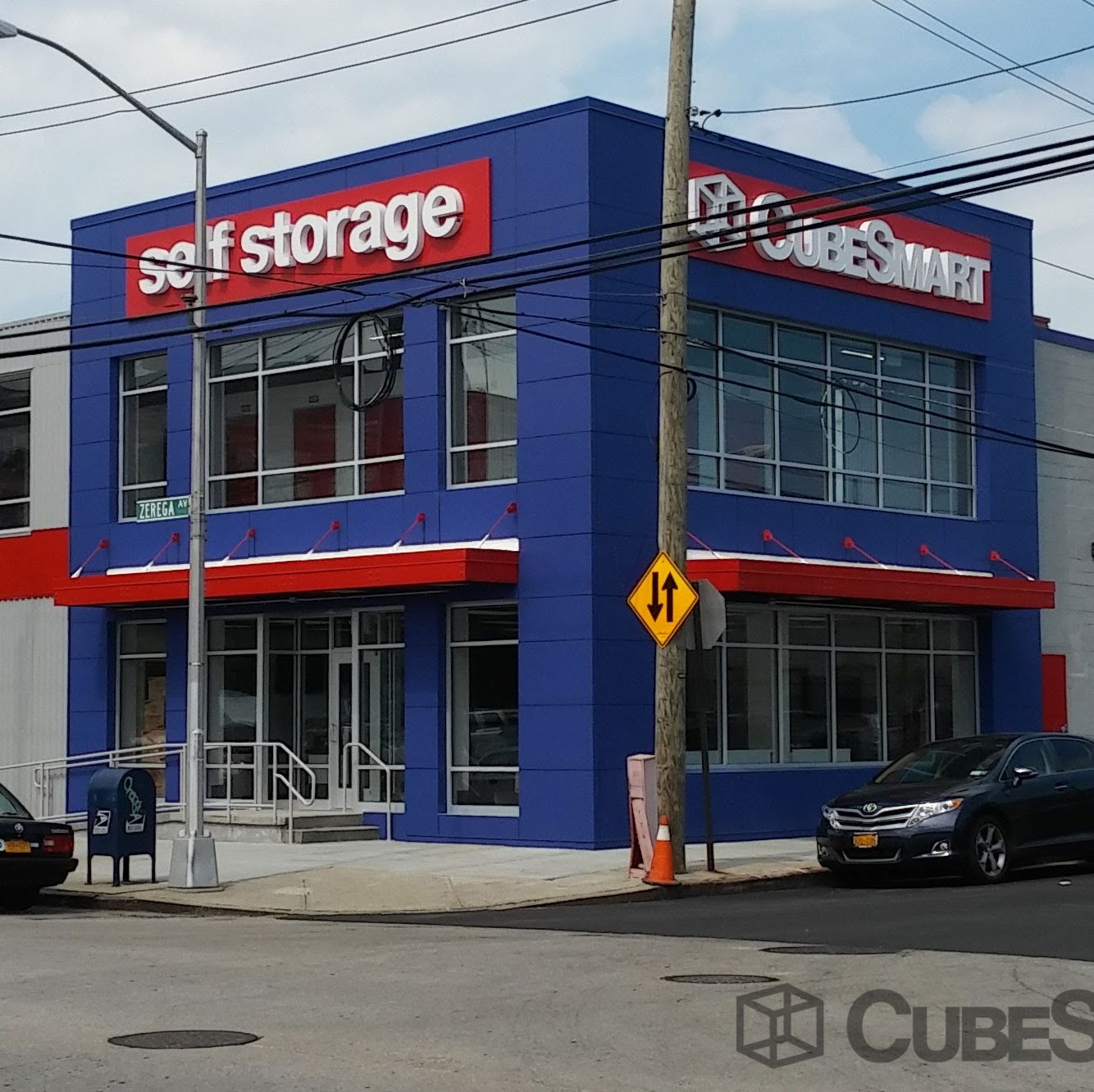 Photo of CubeSmart Self Storage in Bronx City, New York, United States - 1 Picture of Point of interest, Establishment, Moving company, Storage