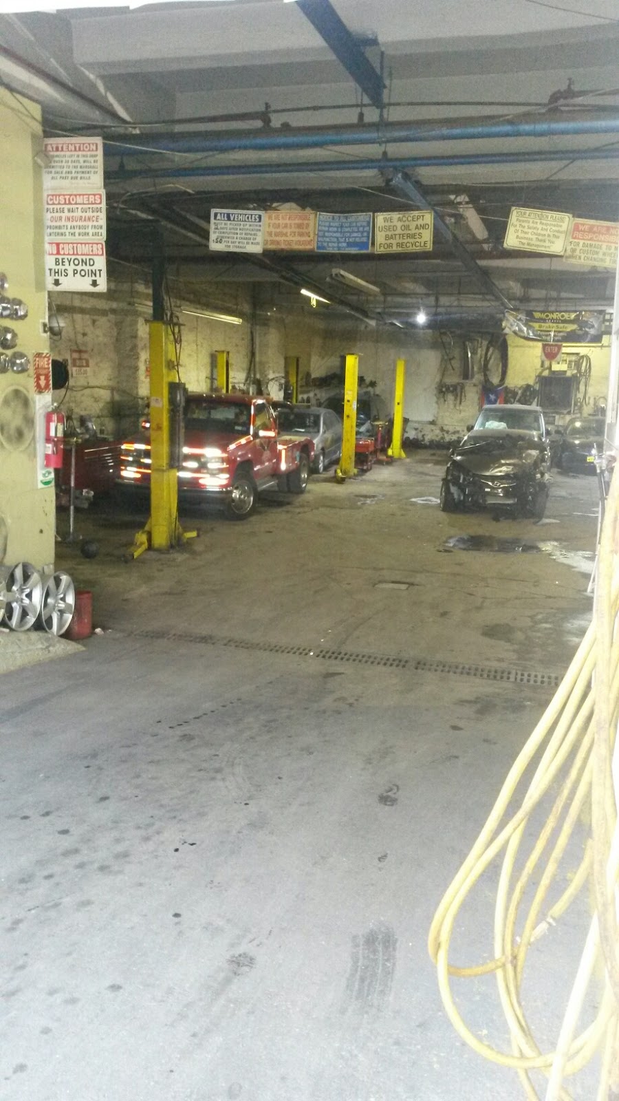 Photo of D & M Towing Corporation in Bronx City, New York, United States - 2 Picture of Point of interest, Establishment, Car repair