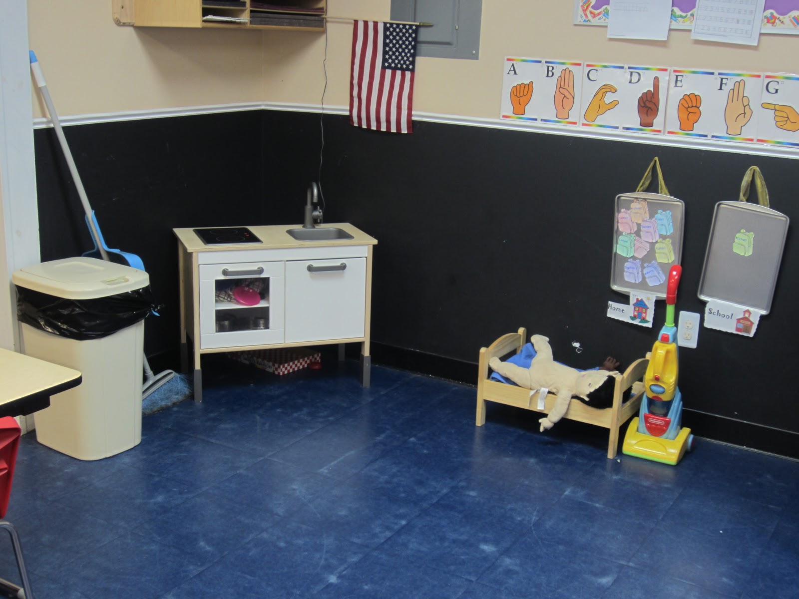 Photo of Kidzland Child Care & Learning Center in Parlin City, New Jersey, United States - 2 Picture of Point of interest, Establishment, School