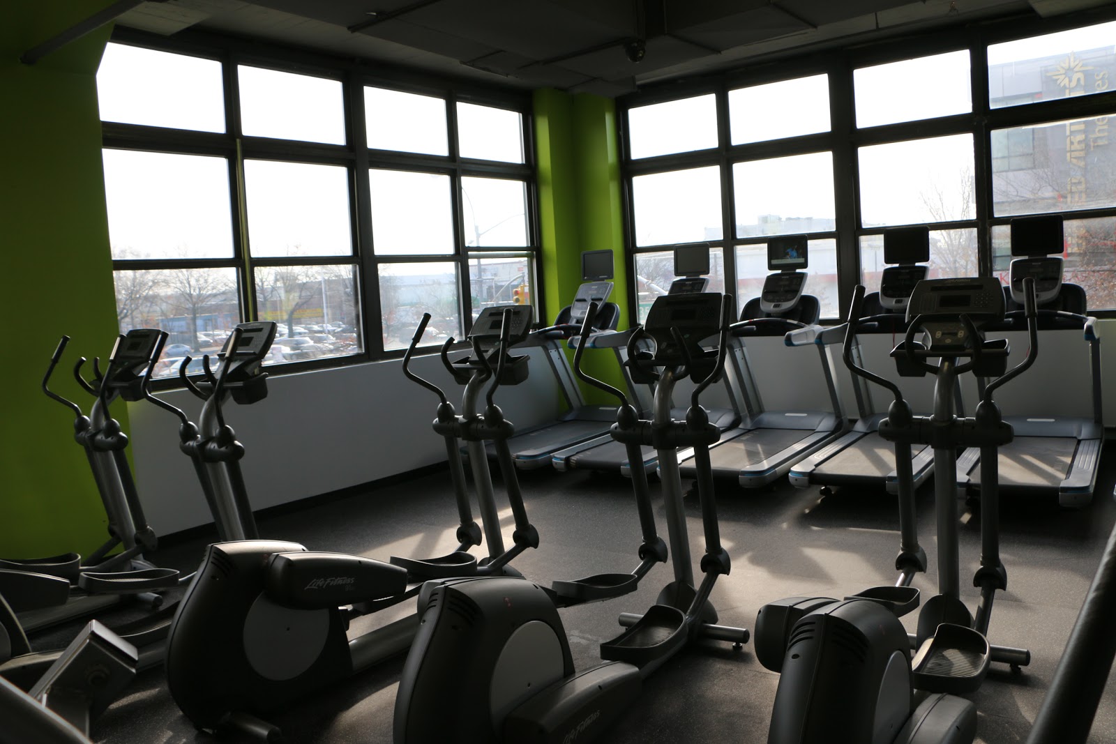 Photo of Life Health & Fitness in New York City, New York, United States - 10 Picture of Point of interest, Establishment, Health, Gym