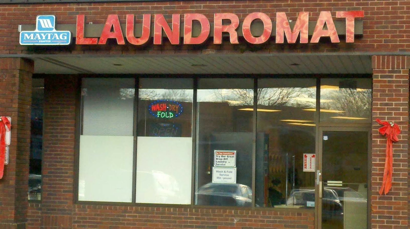 Photo of Sudz Laundromat in Woodbridge Township City, New Jersey, United States - 1 Picture of Point of interest, Establishment, Laundry