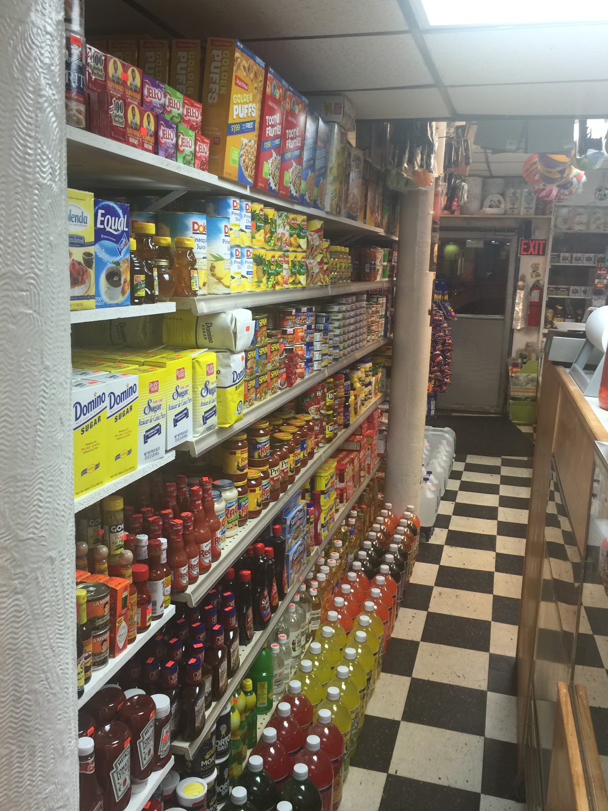 Photo of El Chevy Grocery and Deli in Jersey City, New Jersey, United States - 6 Picture of Food, Point of interest, Establishment, Store, Grocery or supermarket