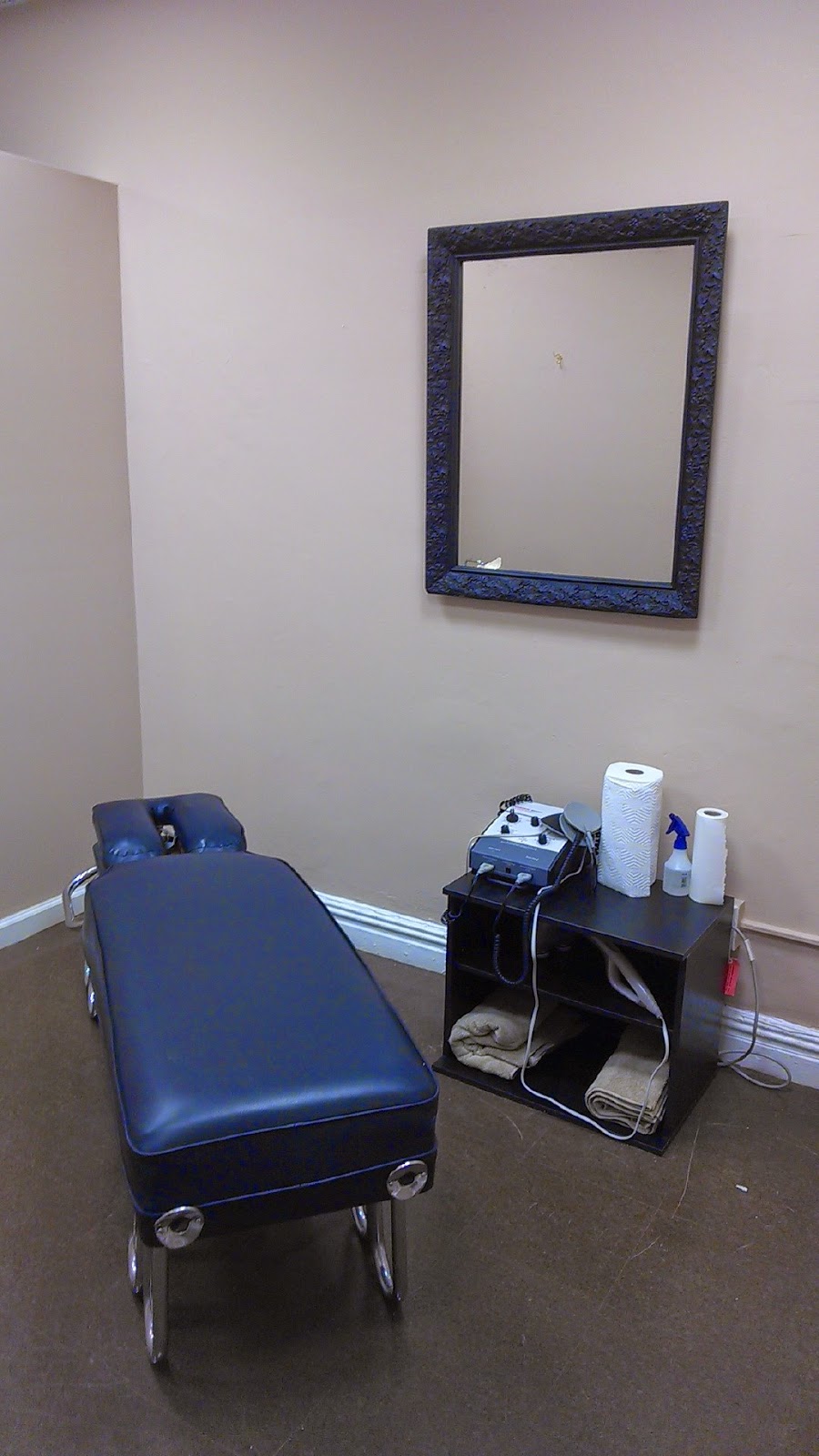 Photo of A1 Doris Chiropractic in Paterson City, New Jersey, United States - 3 Picture of Point of interest, Establishment, Health