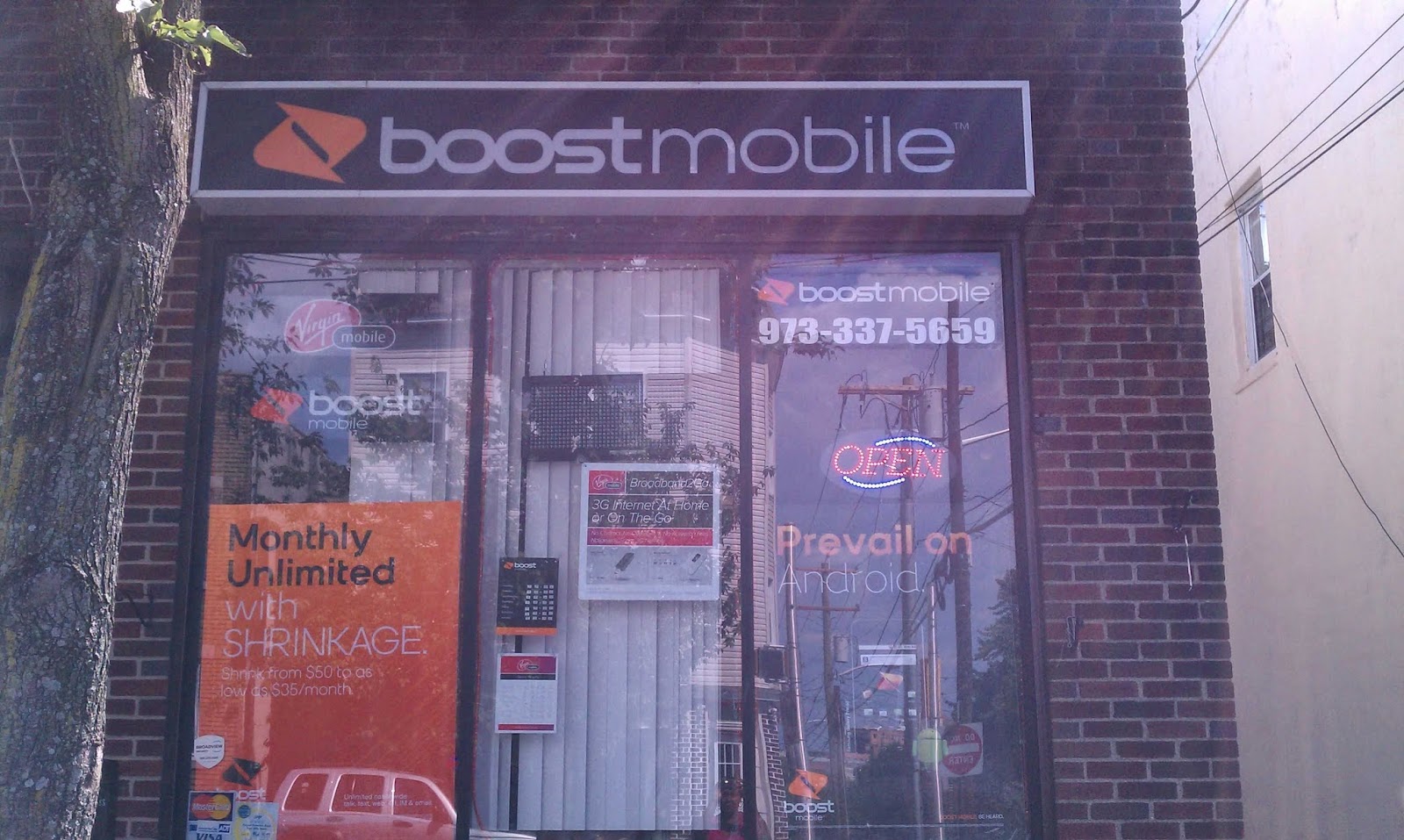Photo of B&B Wireless in Belleville City, New Jersey, United States - 1 Picture of Point of interest, Establishment, Store, Electronics store