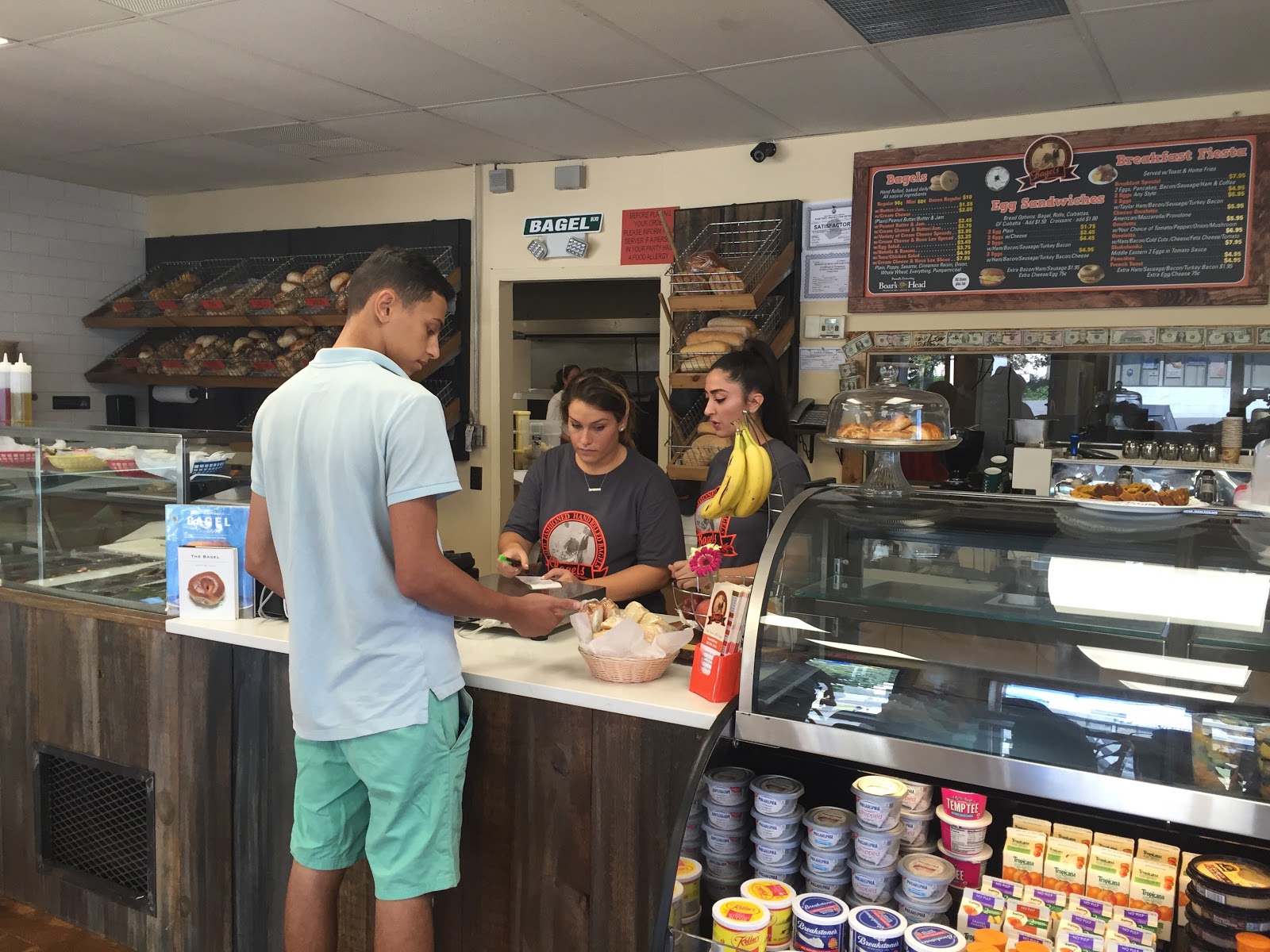 Photo of Bagels on Broadway in Elmwood Park City, New Jersey, United States - 2 Picture of Food, Point of interest, Establishment, Store, Bakery