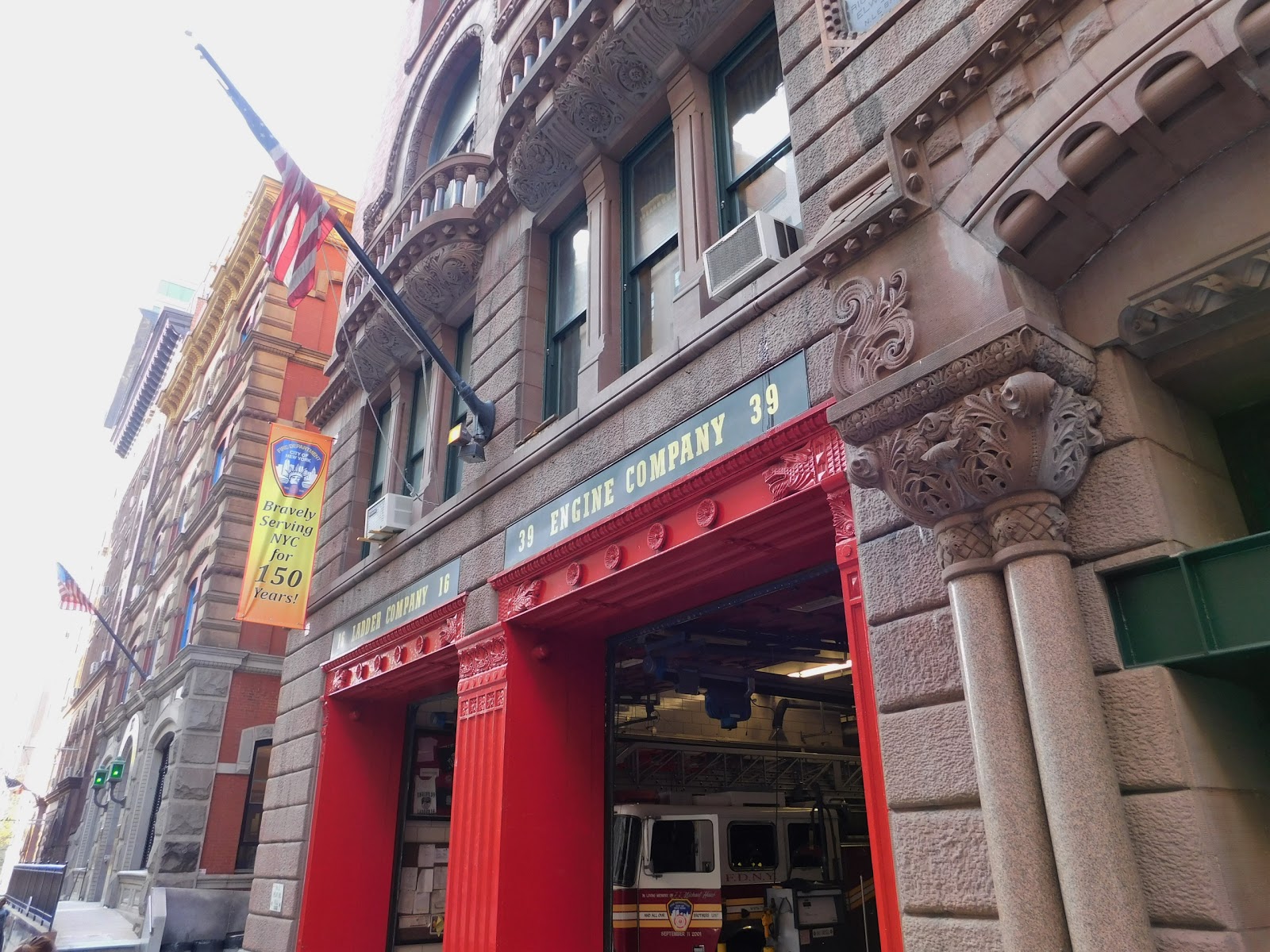 Photo of FDNY Engine 39 & Ladder 16 in New York City, New York, United States - 1 Picture of Point of interest, Establishment, Fire station