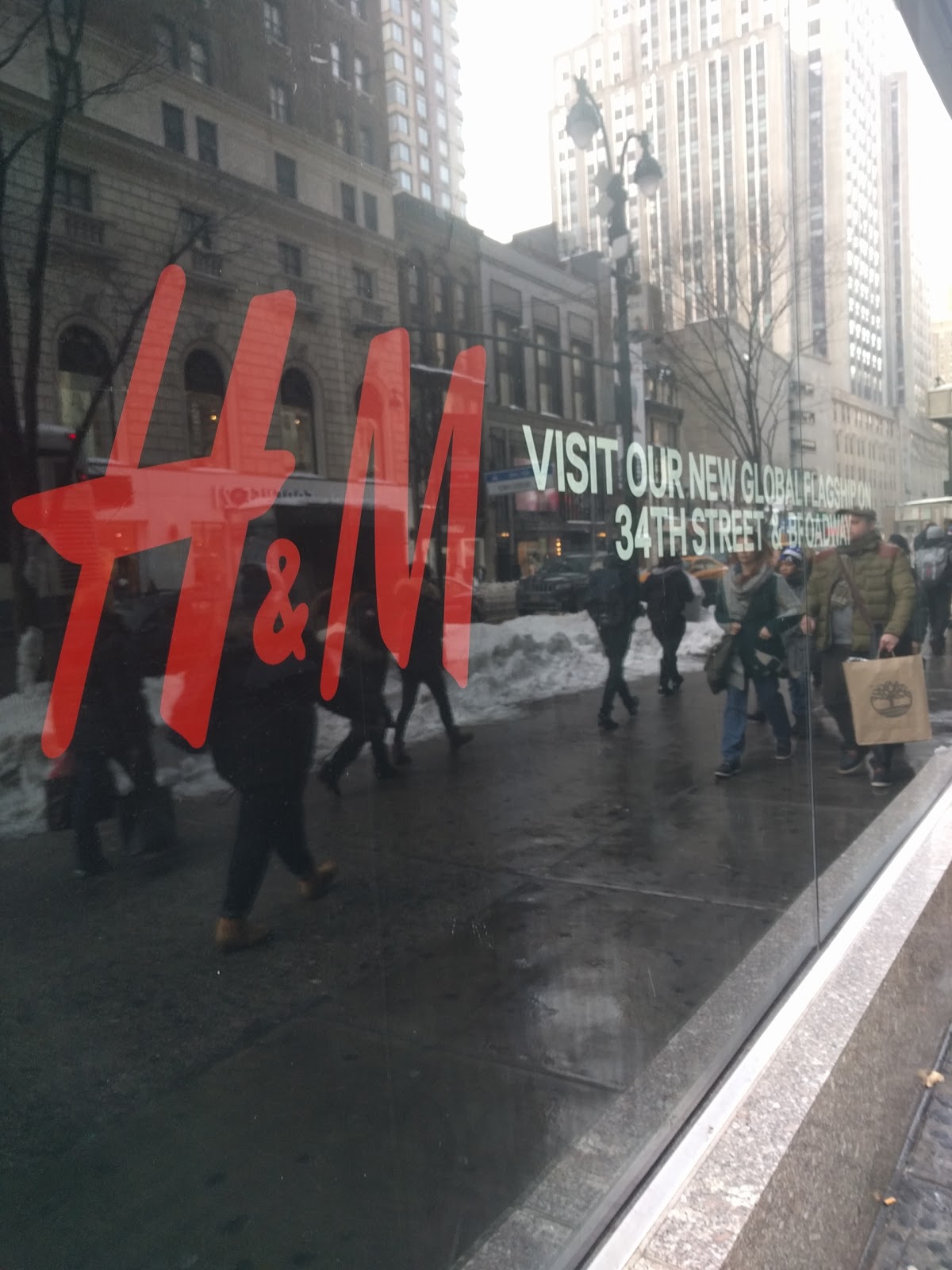 Photo of H&M in New York City, New York, United States - 1 Picture of Point of interest, Establishment, Store, Clothing store, Shoe store