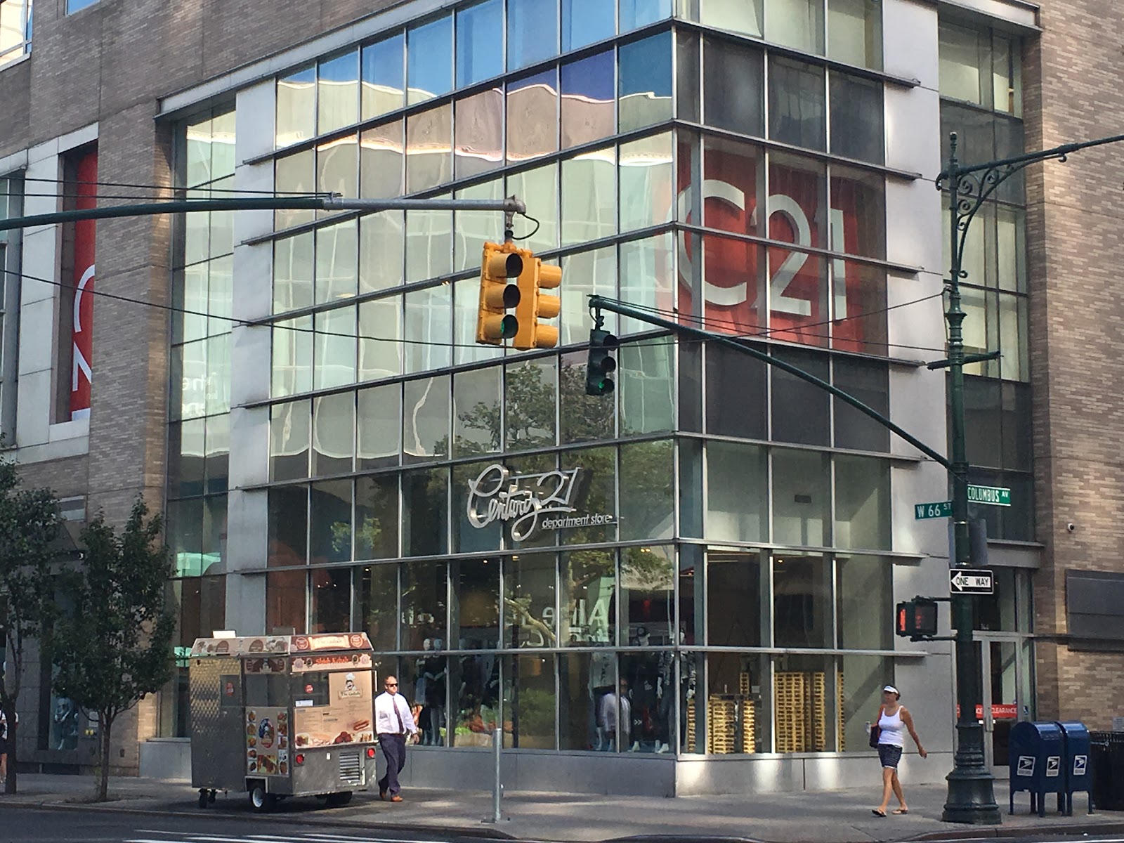 Photo of Century 21 Department Store in New York City, New York, United States - 4 Picture of Point of interest, Establishment, Store, Department store