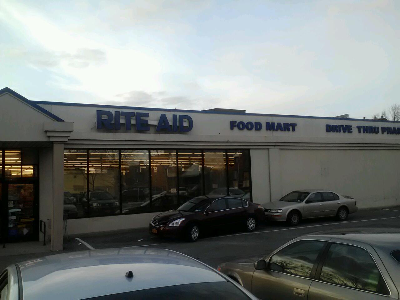 Photo of Rite Aid Pharmacy in Rego Park City, New York, United States - 1 Picture of Food, Point of interest, Establishment, Store, Health, Convenience store, Pharmacy