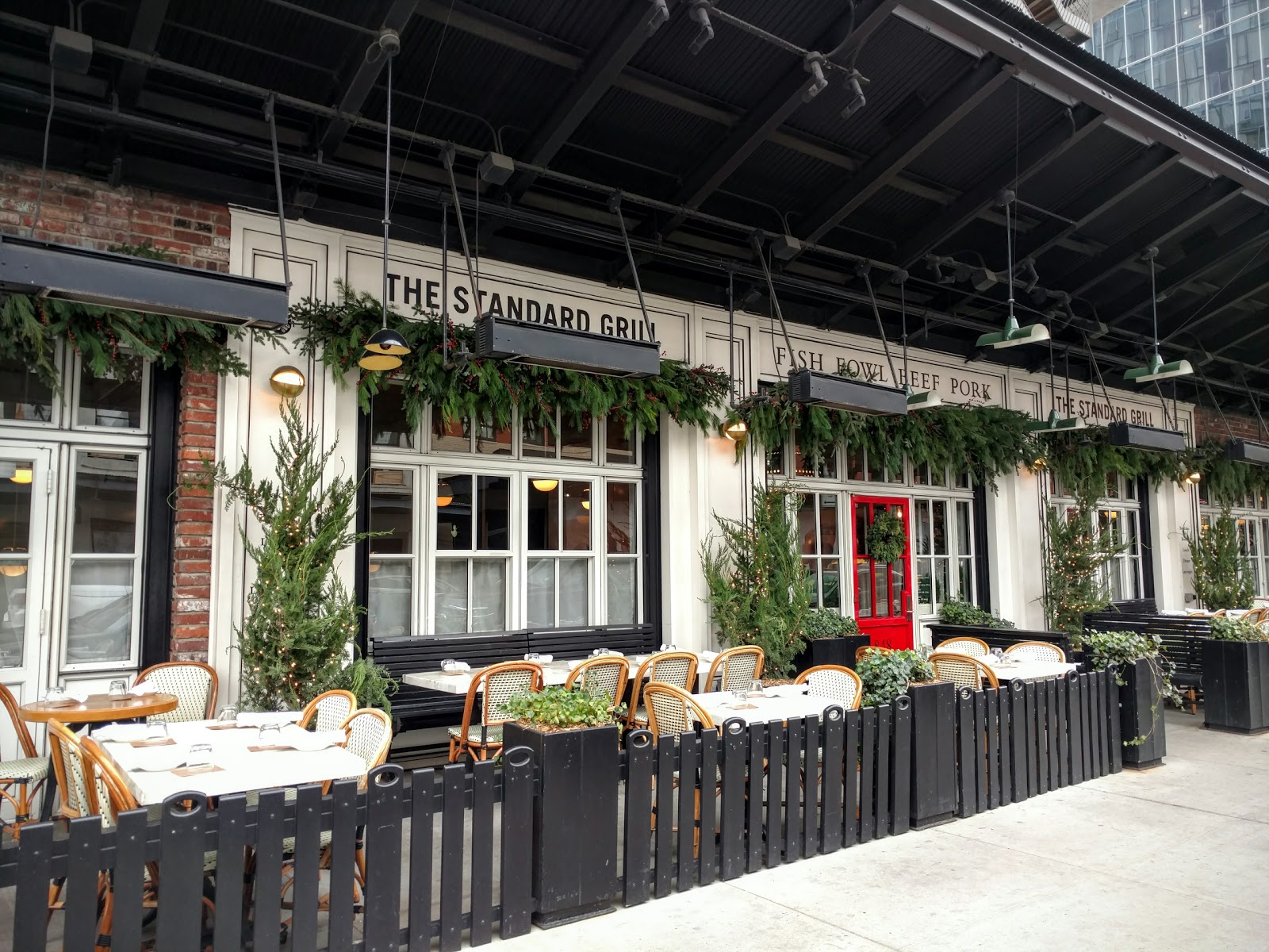 Photo of The Standard Grill in New York City, New York, United States - 2 Picture of Restaurant, Food, Point of interest, Establishment, Bar