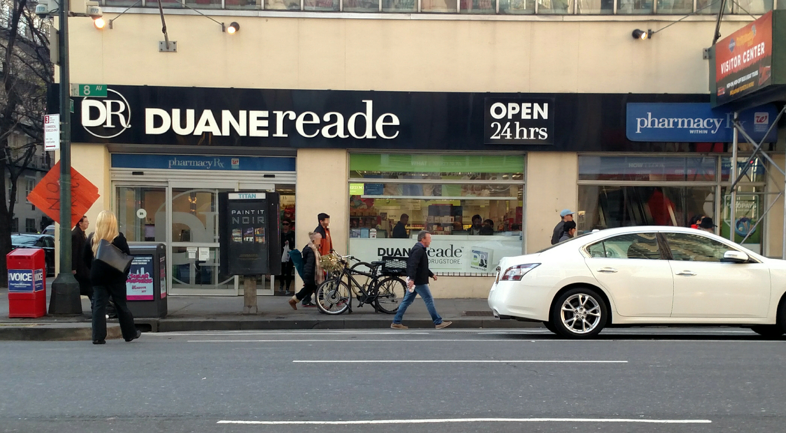 Photo of Duane Reade in New York City, New York, United States - 1 Picture of Food, Point of interest, Establishment, Store, Health, Convenience store, Home goods store, Clothing store, Electronics store