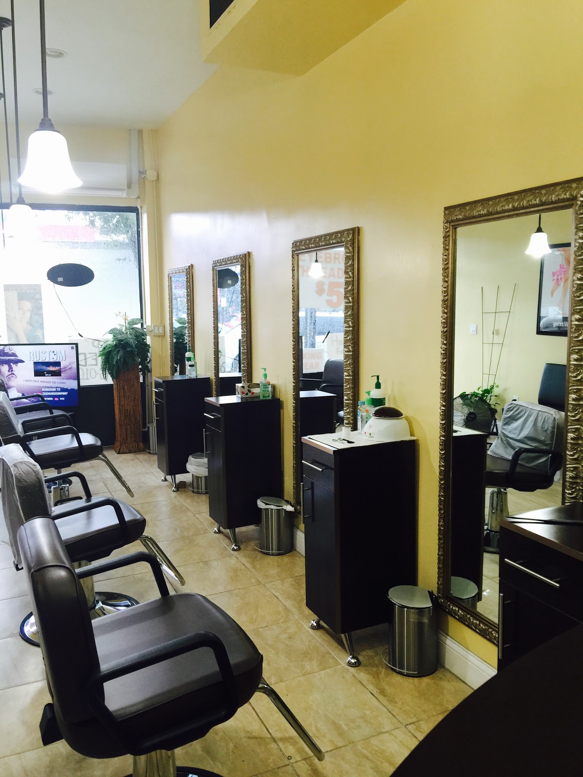 Photo of Roop threading salon & Spa in Franklin Square City, New York, United States - 5 Picture of Point of interest, Establishment, Beauty salon