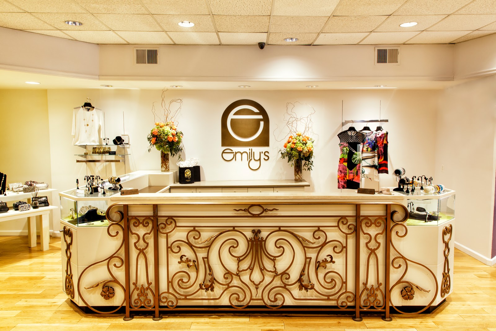 Photo of Emily's in Staten Island City, New York, United States - 2 Picture of Point of interest, Establishment, Store, Clothing store