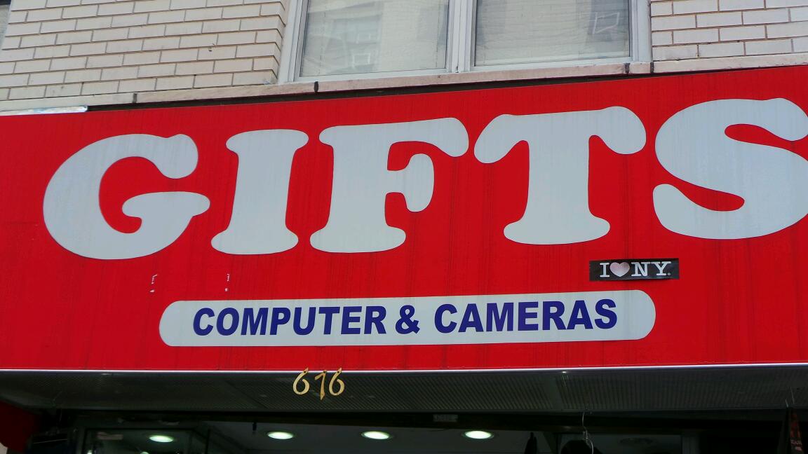 Photo of Big Apple Gift & Camera in New York City, New York, United States - 3 Picture of Point of interest, Establishment, Store