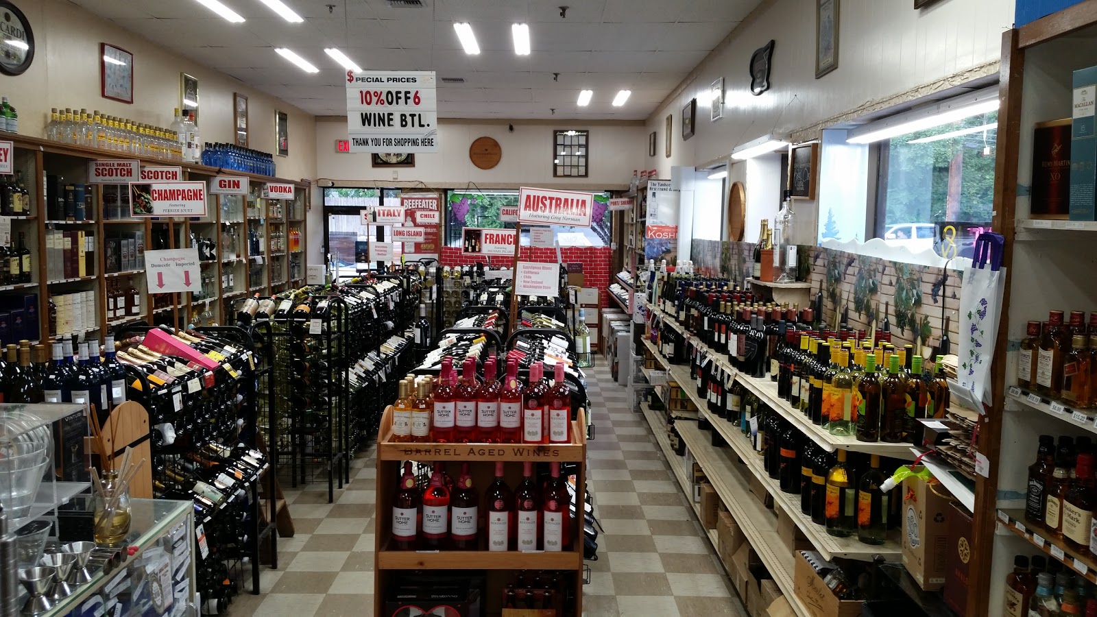 Photo of Port Washington Wine & Liquor in Port Washington City, New York, United States - 1 Picture of Point of interest, Establishment, Store, Liquor store