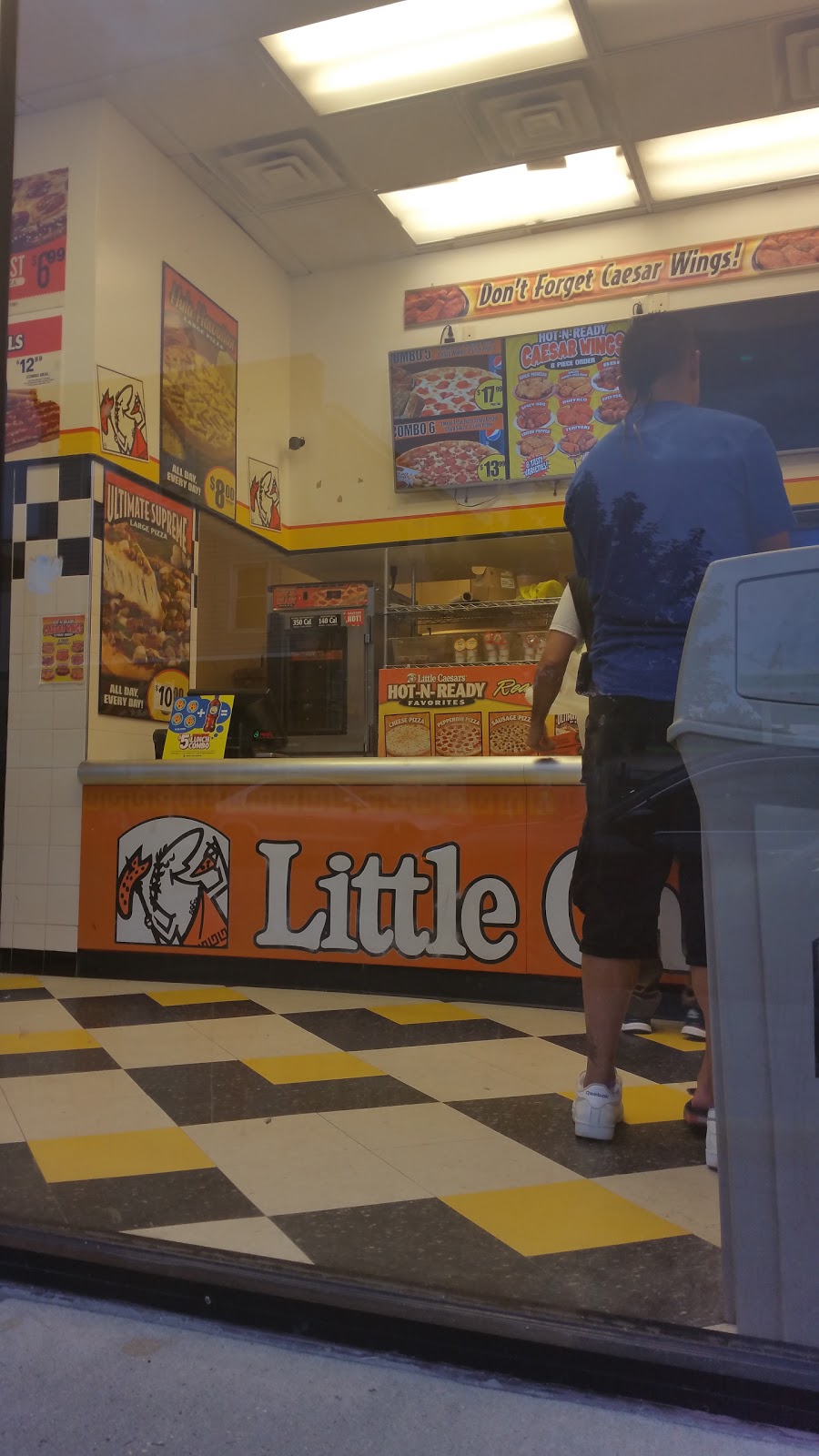 Photo of Little Caesars Pizza in Perth Amboy City, New Jersey, United States - 3 Picture of Restaurant, Food, Point of interest, Establishment, Meal takeaway