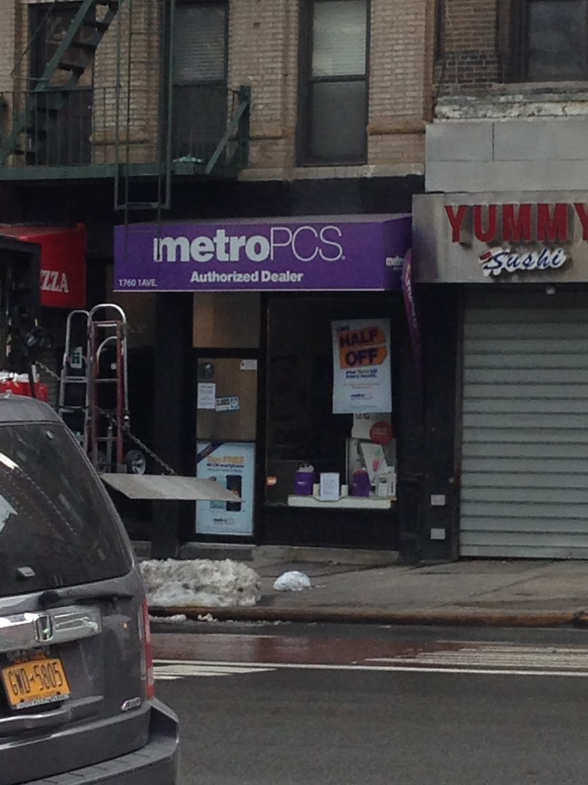 Photo of MetroPCS Authorized Dealer in New York City, New York, United States - 3 Picture of Point of interest, Establishment, Store