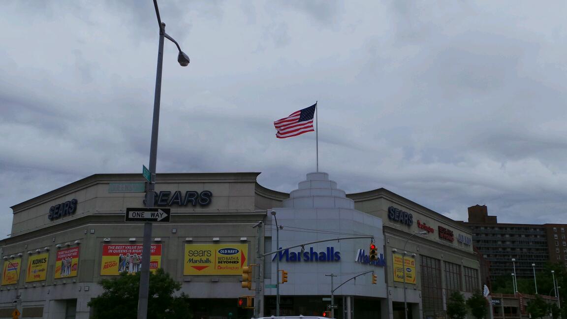 Photo of Rego Park Plaza in Queens City, New York, United States - 1 Picture of Point of interest, Establishment, Shopping mall