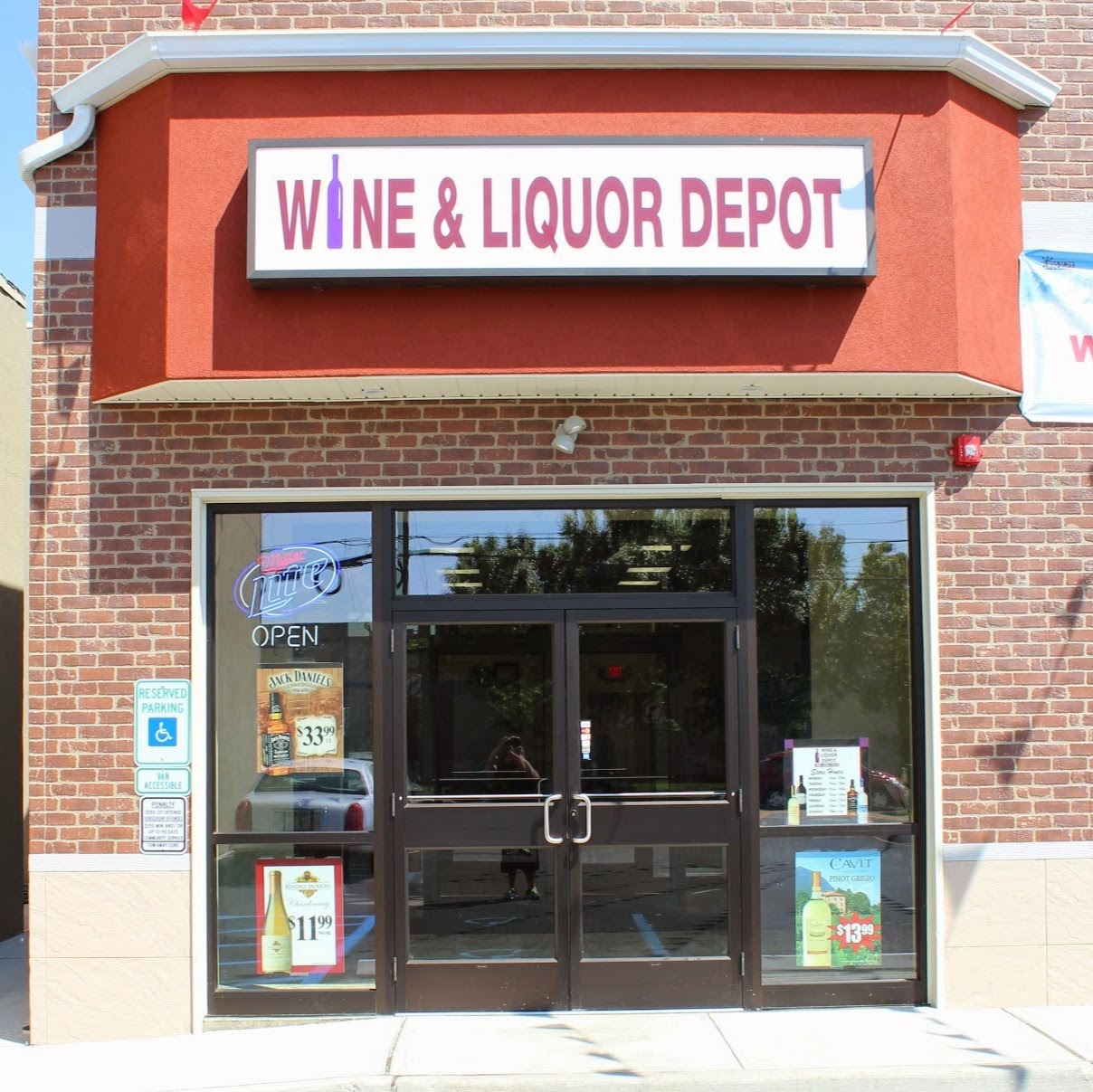 Photo of Wine & Liquor Depot, LLC. in South Hackensack City, New Jersey, United States - 1 Picture of Food, Point of interest, Establishment, Store, Liquor store
