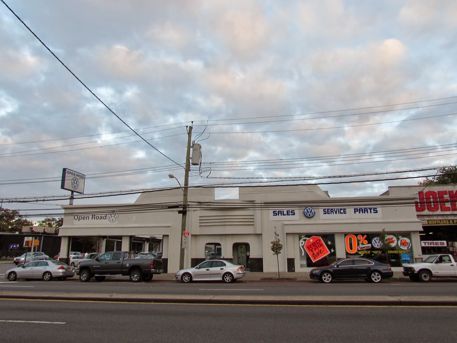 Photo of Island Volkswagen in Richmond City, New York, United States - 1 Picture of Point of interest, Establishment, Car dealer, Store, Car repair