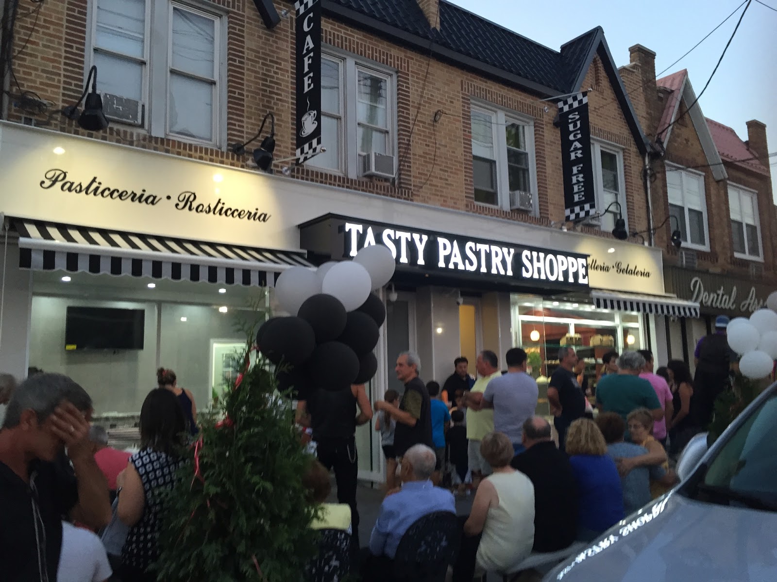 Photo of Tasty Pastry Shoppe in Brooklyn City, New York, United States - 4 Picture of Food, Point of interest, Establishment, Store, Bakery