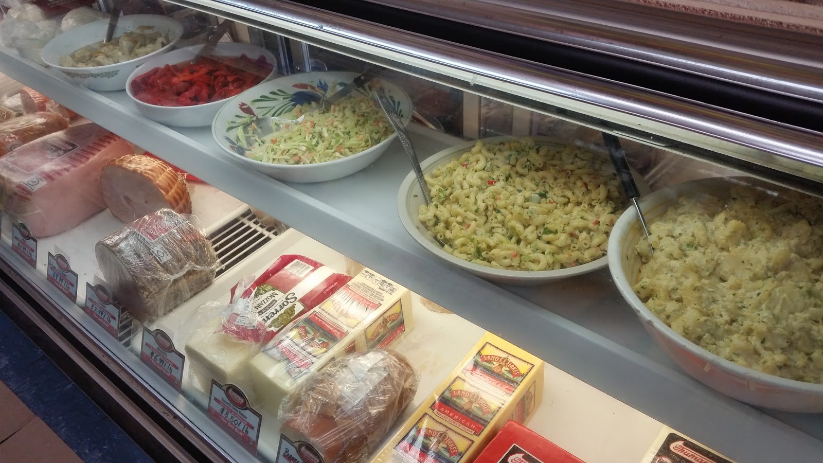 Photo of Lafayette Corner Store in Jersey City, New Jersey, United States - 3 Picture of Food, Point of interest, Establishment, Store, Grocery or supermarket