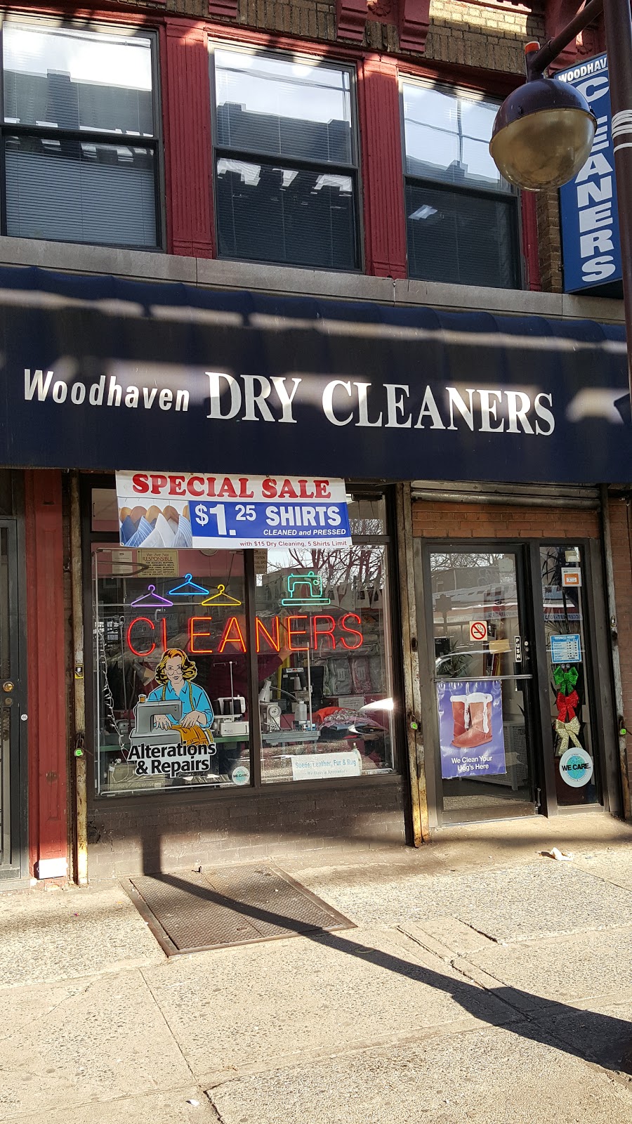 Photo of Woodhaven Automatic Dry Cleaners in Queens City, New York, United States - 7 Picture of Point of interest, Establishment, Laundry