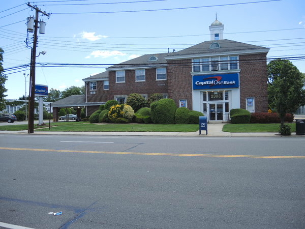 Photo of Capital One Bank in Baldwin City, New York, United States - 1 Picture of Point of interest, Establishment, Finance, Atm, Bank
