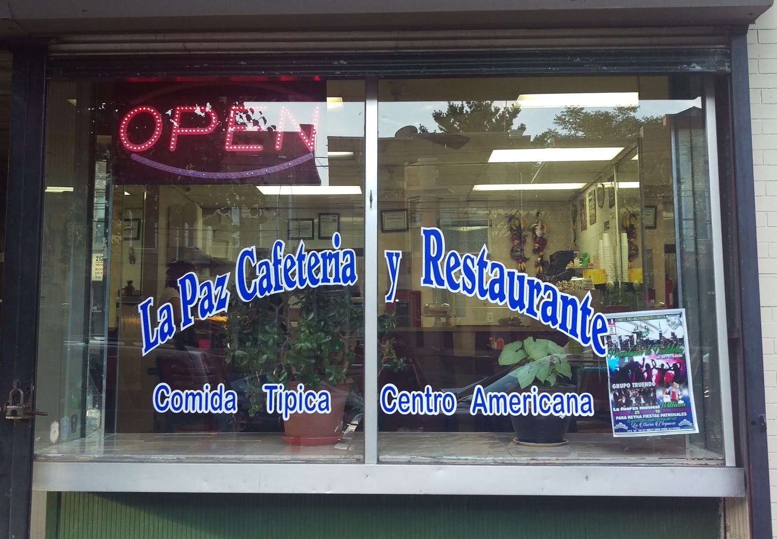 Photo of La Paz Cafeteria y Restaurante in West New York City, New Jersey, United States - 1 Picture of Restaurant, Food, Point of interest, Establishment
