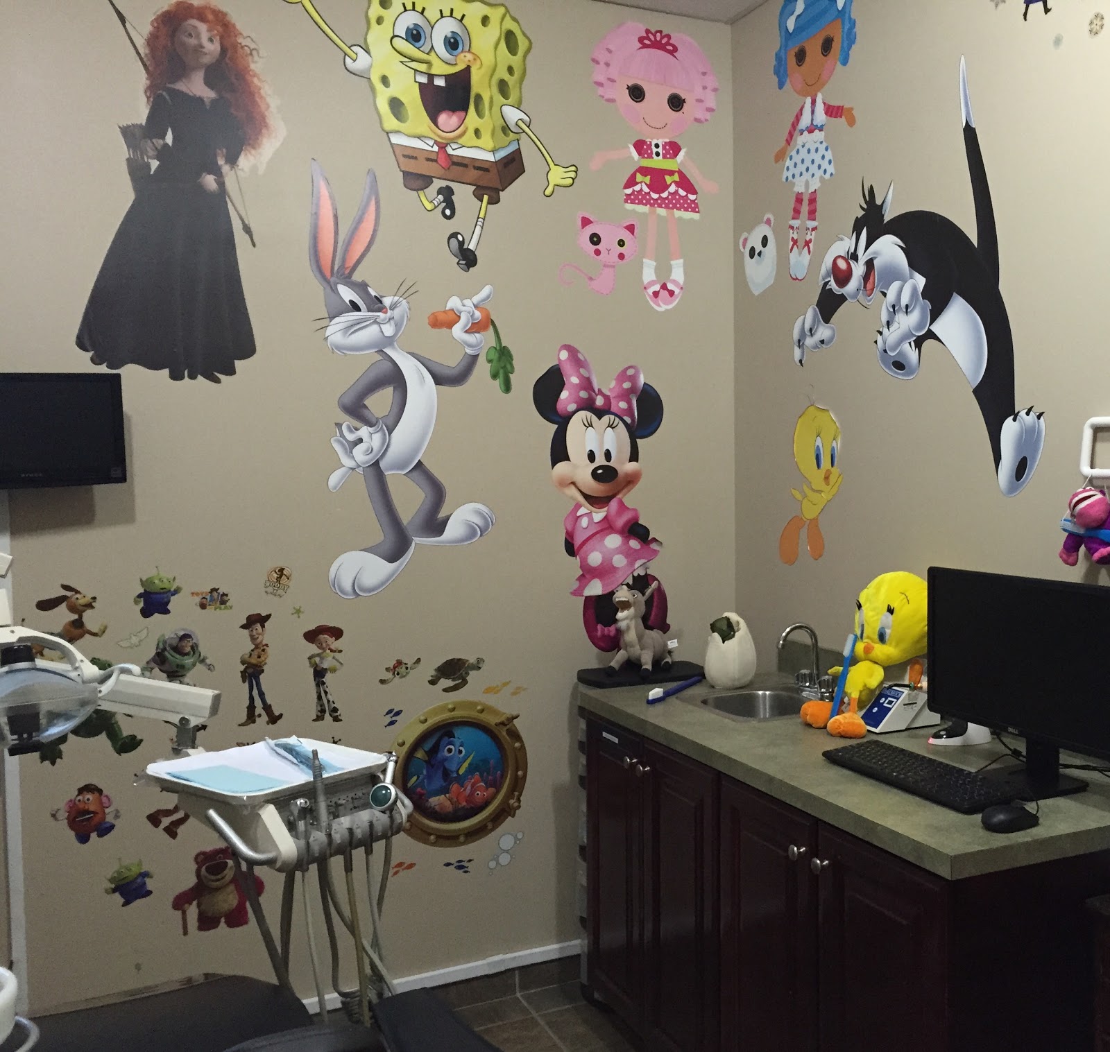 Photo of Shining Smiles Pediatric Dentistry in Great Neck City, New York, United States - 4 Picture of Point of interest, Establishment, Health, Doctor, Dentist