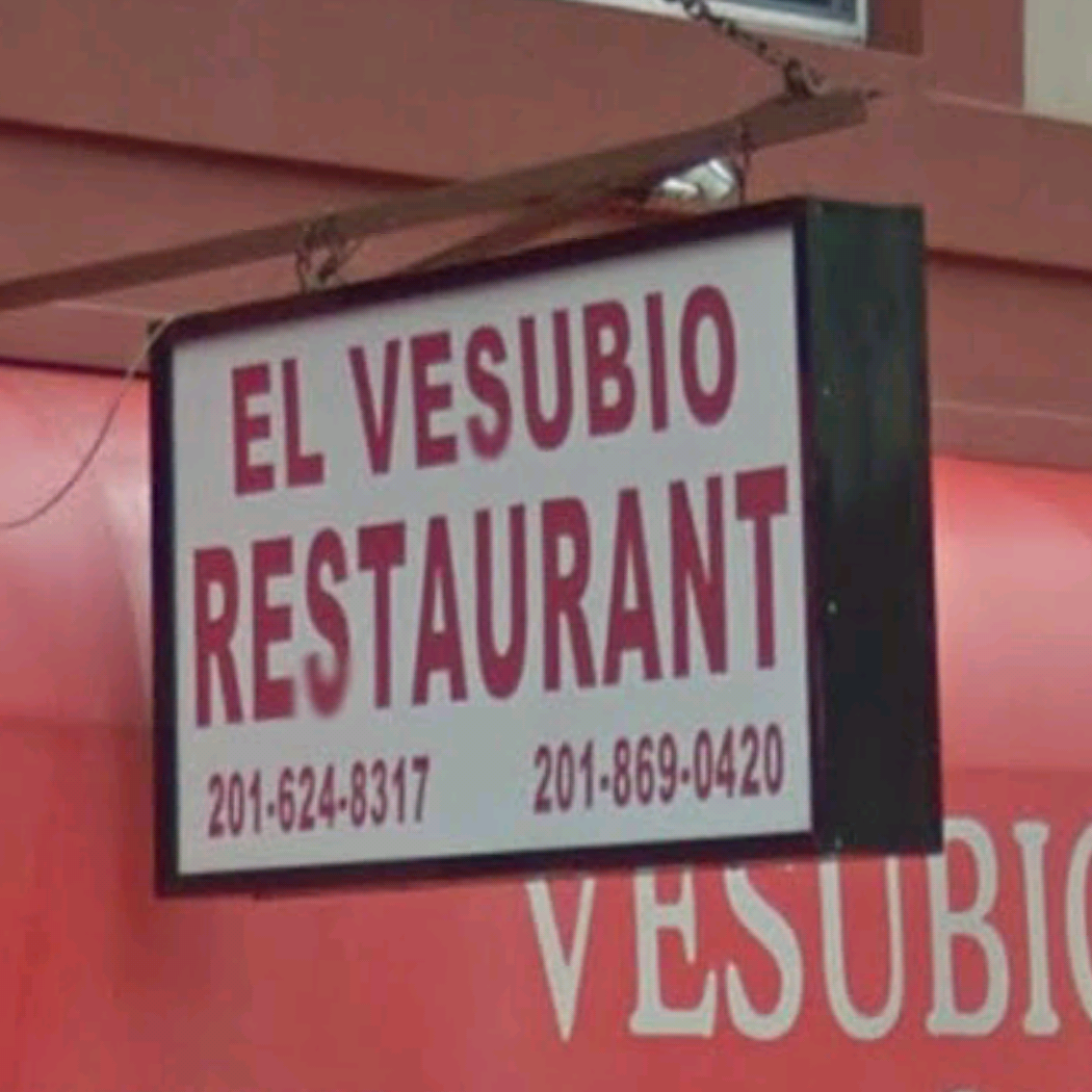 Photo of El Vesubio Restaurant in West New York City, New Jersey, United States - 2 Picture of Restaurant, Food, Point of interest, Establishment