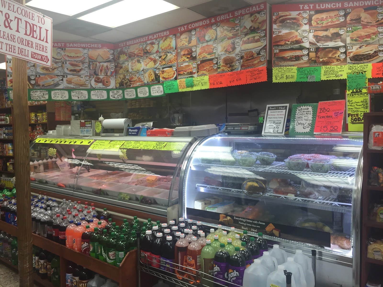 Photo of T-Famous Deli Grocery Corporation in Bronx City, New York, United States - 5 Picture of Food, Point of interest, Establishment, Store, Grocery or supermarket