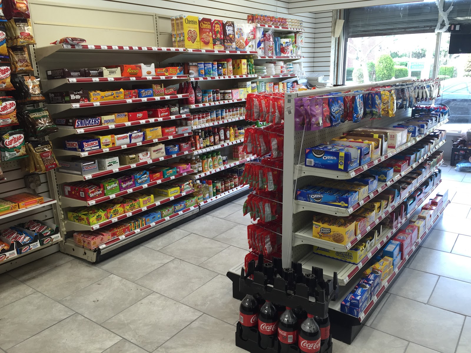 Photo of Maplewood Quick Mart in Maplewood City, New Jersey, United States - 3 Picture of Food, Point of interest, Establishment, Store, Grocery or supermarket