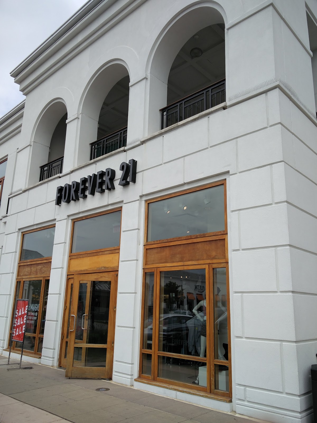 Photo of Forever 21 in Queens City, New York, United States - 1 Picture of Point of interest, Establishment, Store, Clothing store